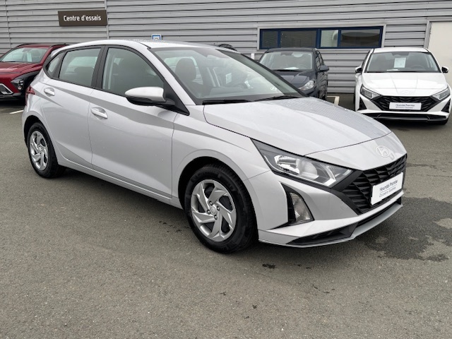 HYUNDAI i20 1.2 79 Initia - Véhicule Occasion Océane Auto