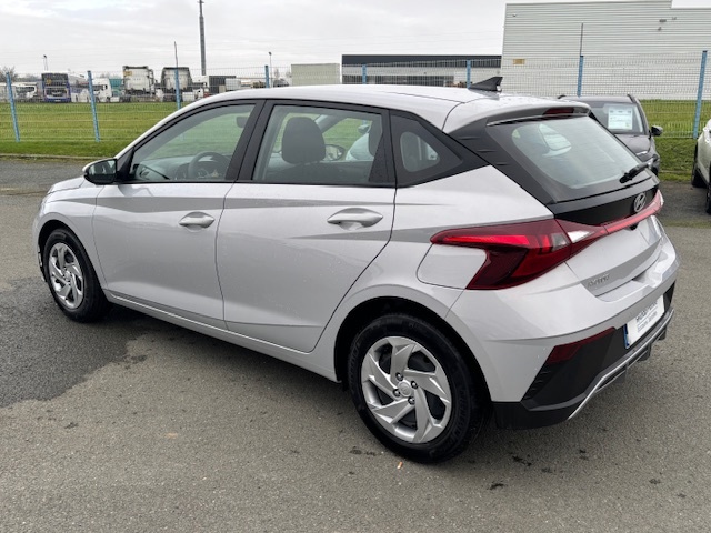 HYUNDAI i20 1.2 79 Initia - Véhicule Occasion Océane Auto