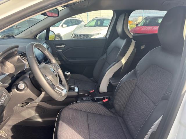 RENAULT Captur TCe 90 - 21 Zen - Véhicule Occasion - Océane Auto RENAULT Captur TCe 90 - 21 Zen - Véhicule Occasion Océane Auto