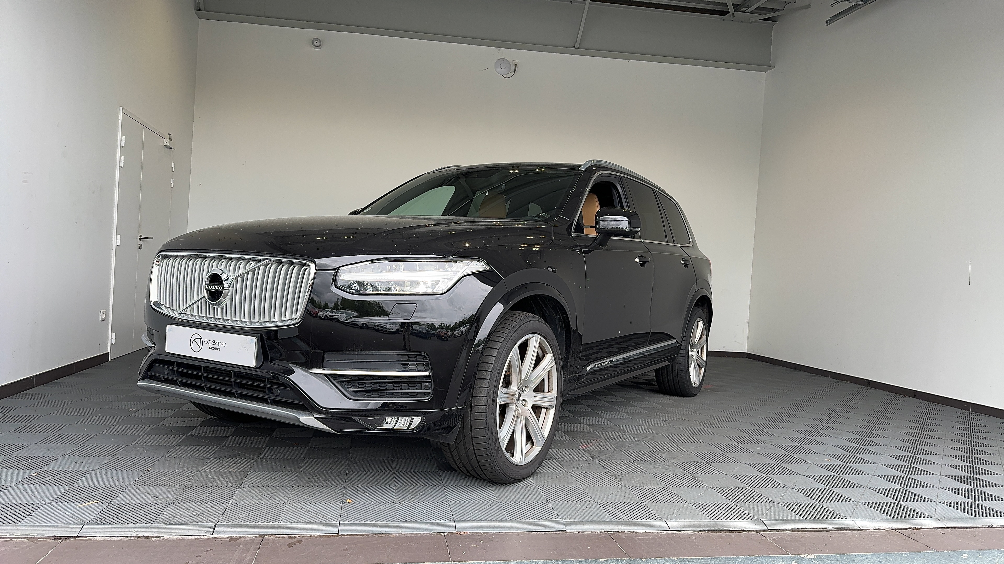 VOLVO XC90 D5 AWD 235 ch Geartronic 7pl Inscription - Véhicule Occasion Océane Auto