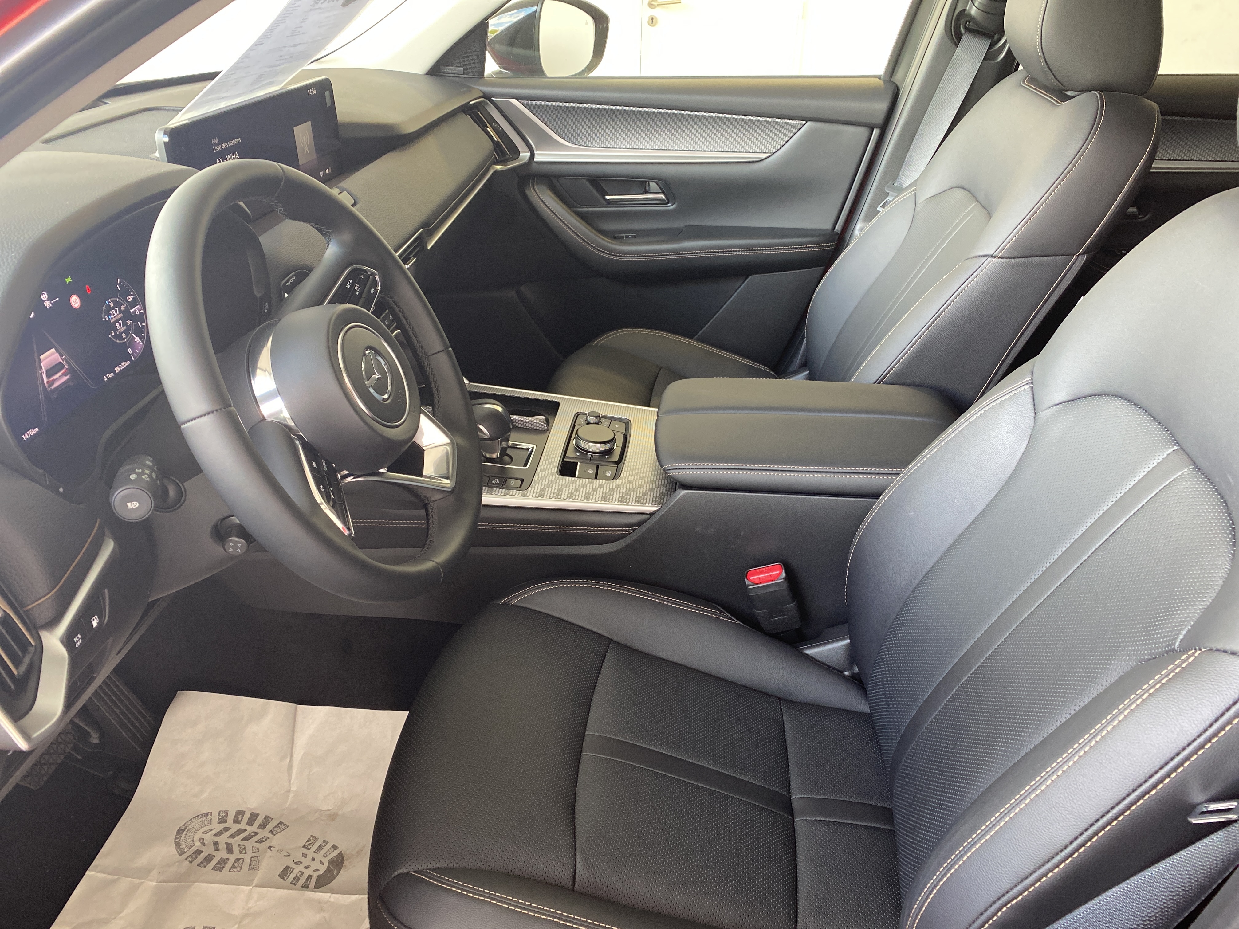 MAZDA CX-60 2.5L e-SKYACTIV PHEV 327 ch 4x4 BVA8 Homura - Véhicule Occasion - Océane Auto MAZDA CX-60 2.5L e-SKYACTIV PHEV 327 ch 4x4 BVA8 Homura - Véhicule Occasion Océane Auto