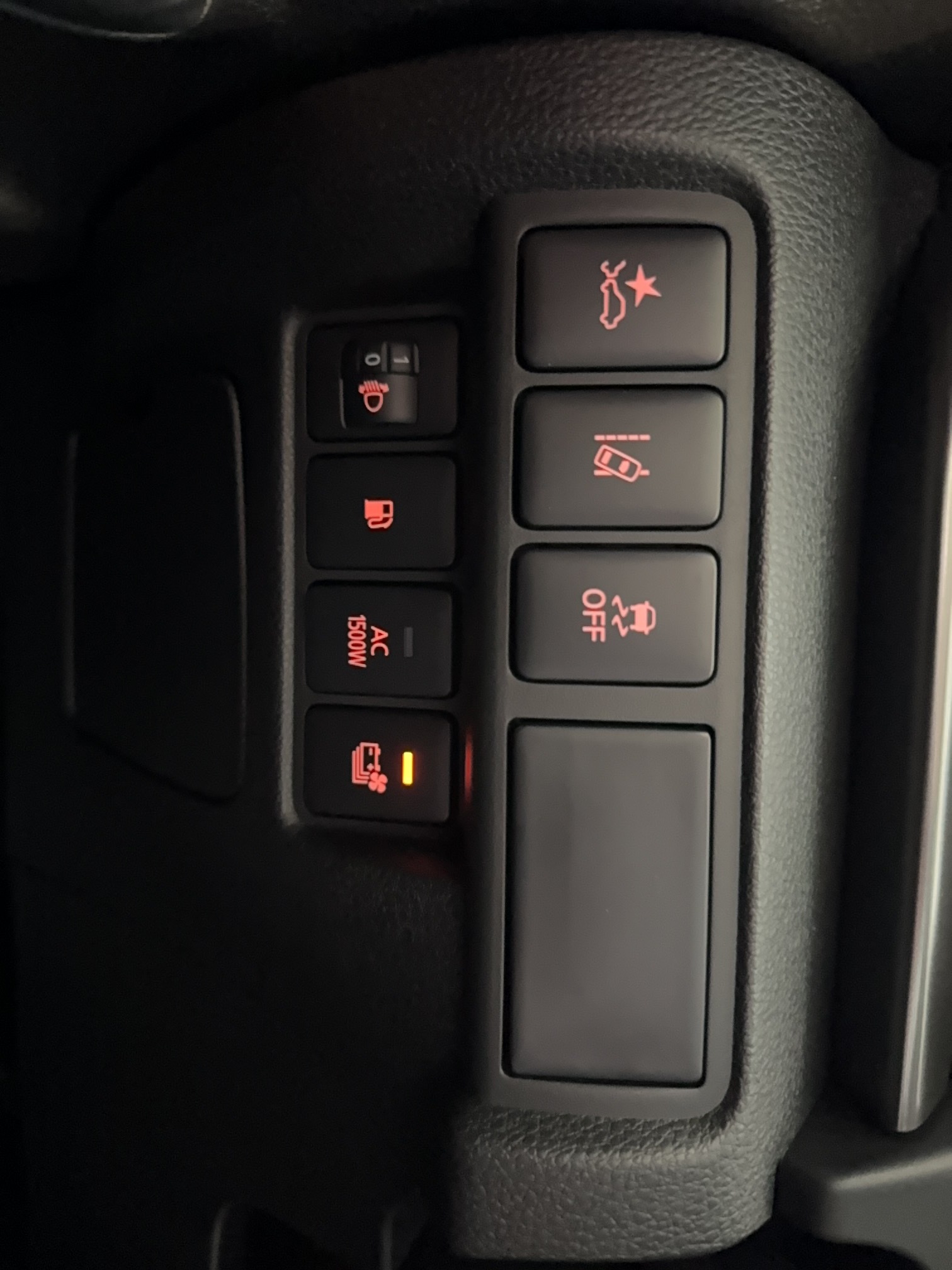 MITSUBISHI Eclipse Cross 2.4 MIVEC PHEV Twin Motor 4WD BLACK Collection - Véhicule Occasion - Océane Auto MITSUBISHI Eclipse Cross 2.4 MIVEC PHEV Twin Motor 4WD BLACK Collection - Véhicule Occasion Océane Auto