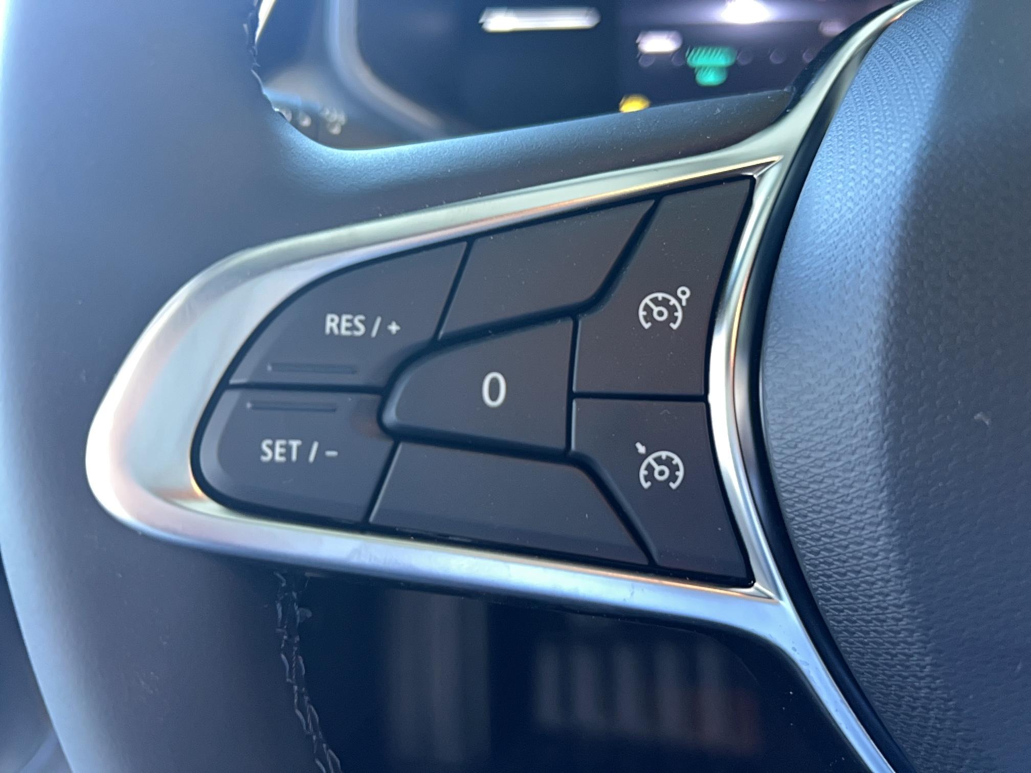 RENAULT Clio Blue dCi 100 ch GSR2 Evolution - Véhicule Occasion - Océane Auto RENAULT Clio Blue dCi 100 ch GSR2 Evolution - Véhicule Occasion Océane Auto