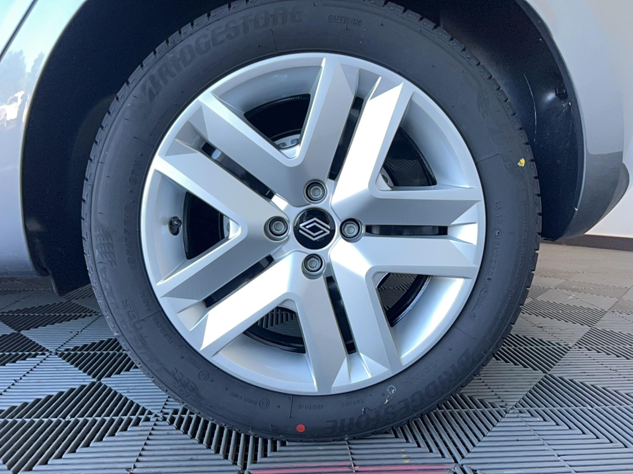 RENAULT Clio Blue dCi 100 ch GSR2 Evolution - Véhicule Occasion - Océane Auto RENAULT Clio Blue dCi 100 ch GSR2 Evolution - Véhicule Occasion Océane Auto