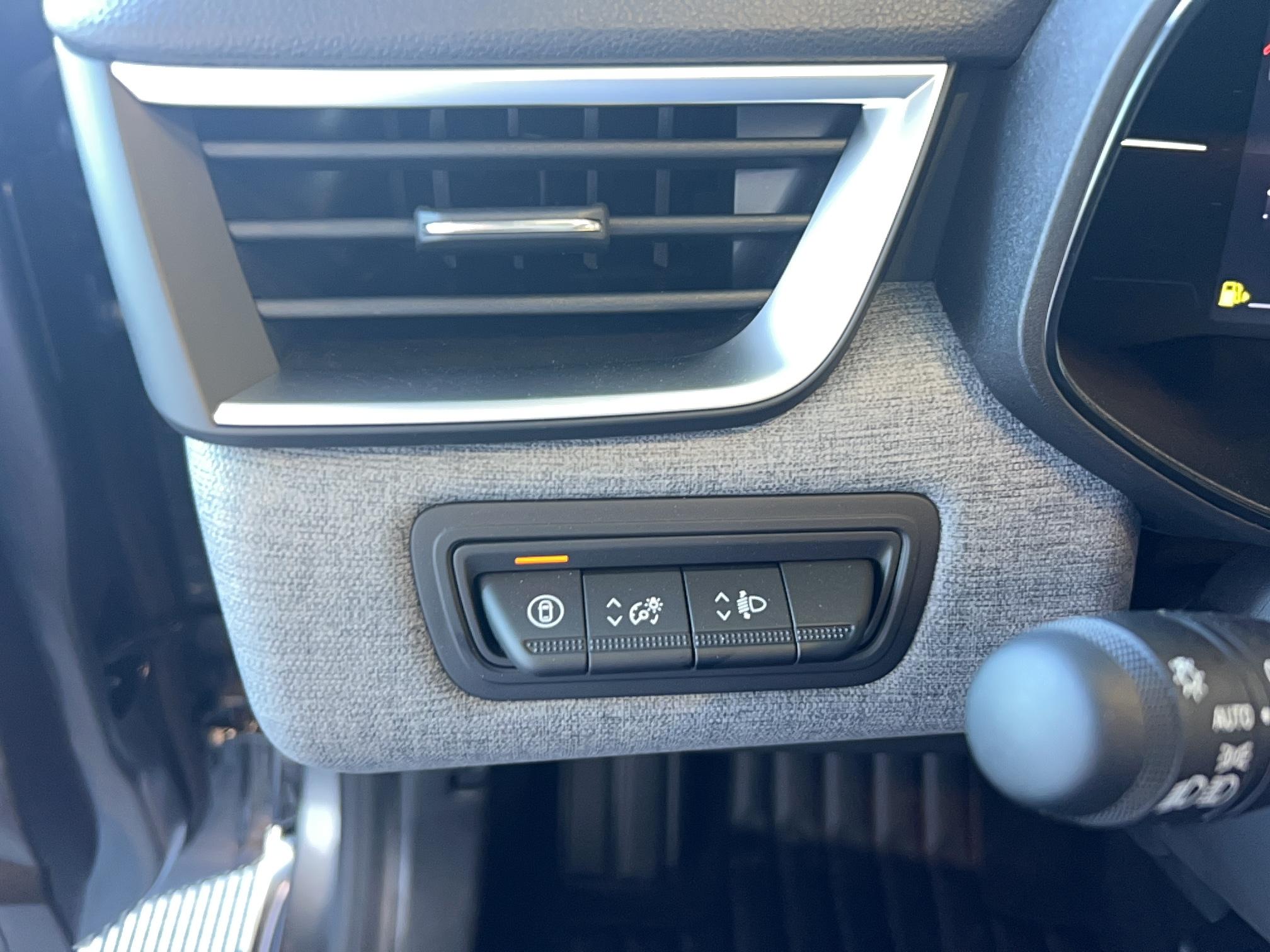 RENAULT Clio Blue dCi 100 ch GSR2 Evolution - Véhicule Occasion - Océane Auto RENAULT Clio Blue dCi 100 ch GSR2 Evolution - Véhicule Occasion Océane Auto