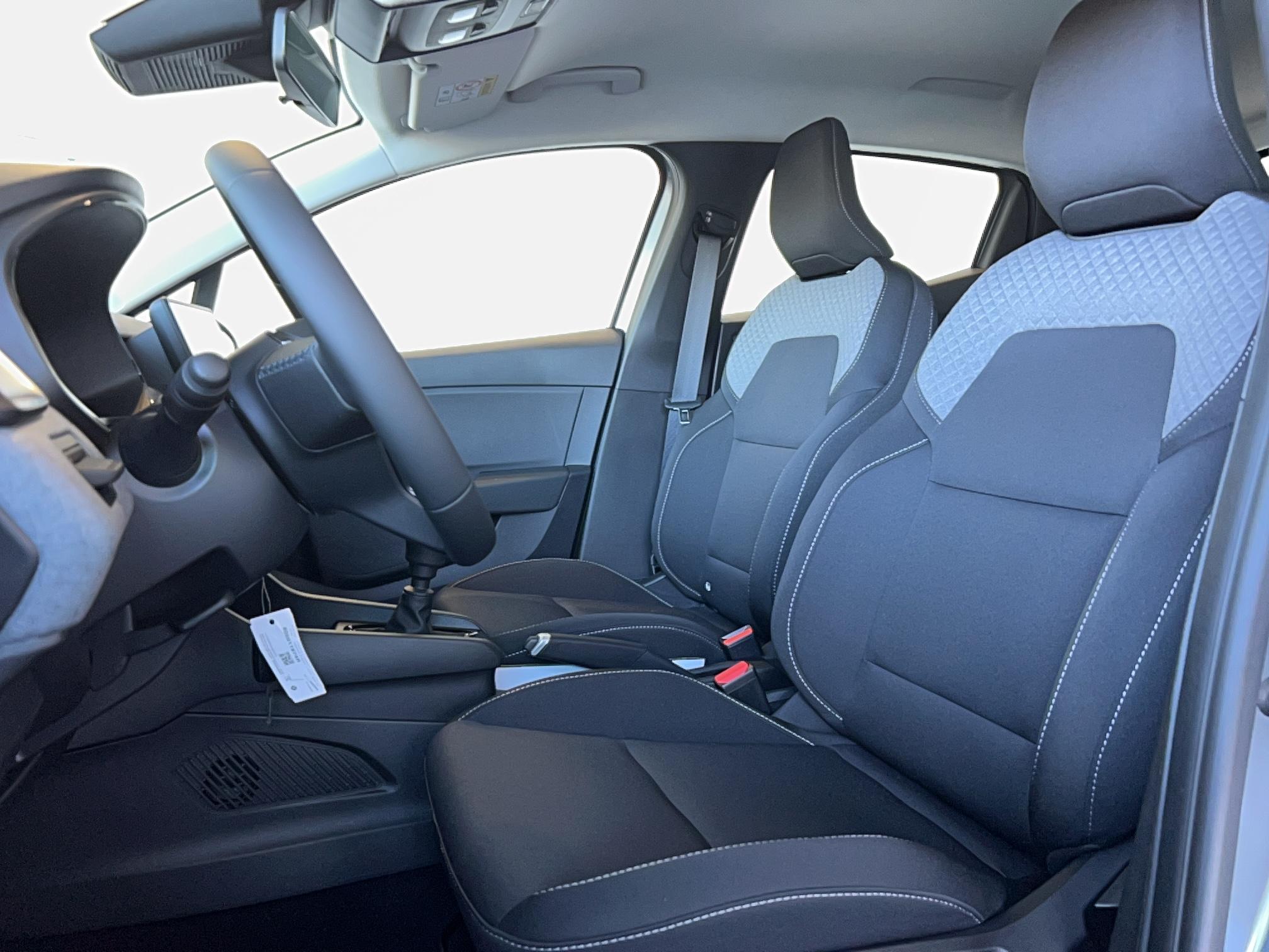 RENAULT Clio Blue dCi 100 ch GSR2 Evolution - Véhicule Occasion - Océane Auto RENAULT Clio Blue dCi 100 ch GSR2 Evolution - Véhicule Occasion Océane Auto