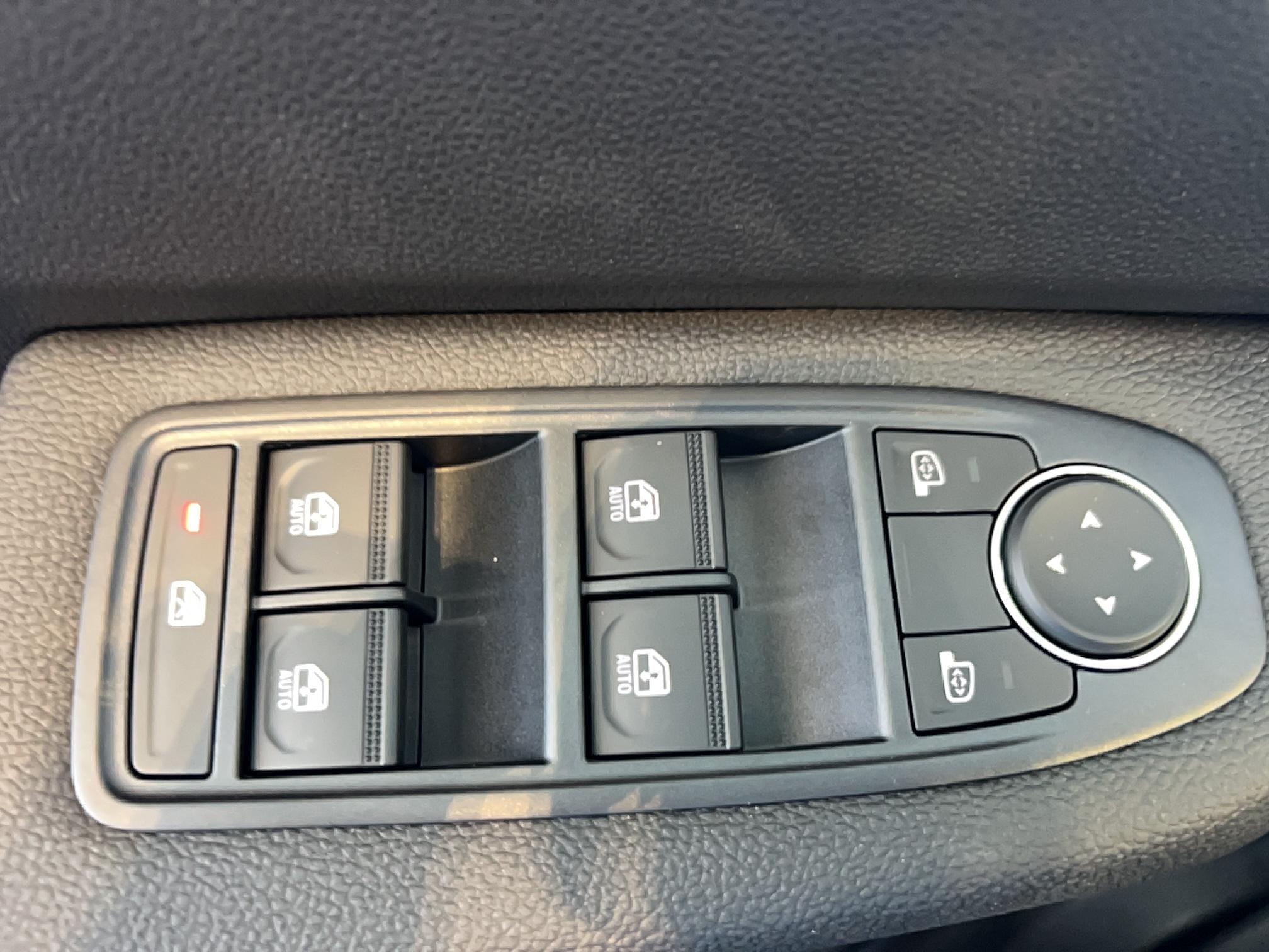 RENAULT Clio Blue dCi 100 ch GSR2 Evolution - Véhicule Occasion - Océane Auto RENAULT Clio Blue dCi 100 ch GSR2 Evolution - Véhicule Occasion Océane Auto