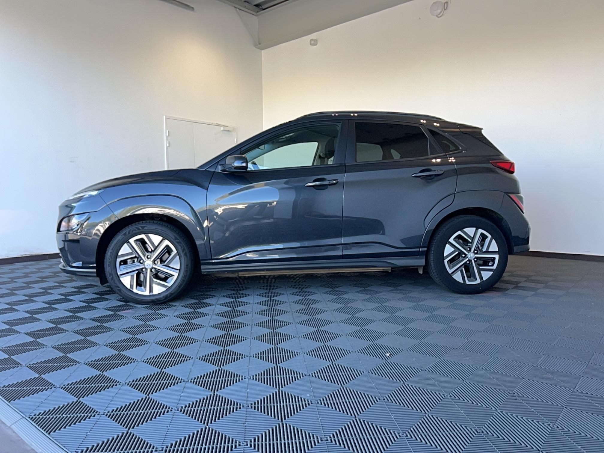 HYUNDAI Kona Electrique 39 kWh - 136 ch Intuitive - Véhicule Occasion - Océane Auto HYUNDAI Kona Electrique 39 kWh - 136 ch Intuitive - Véhicule Occasion Océane Auto