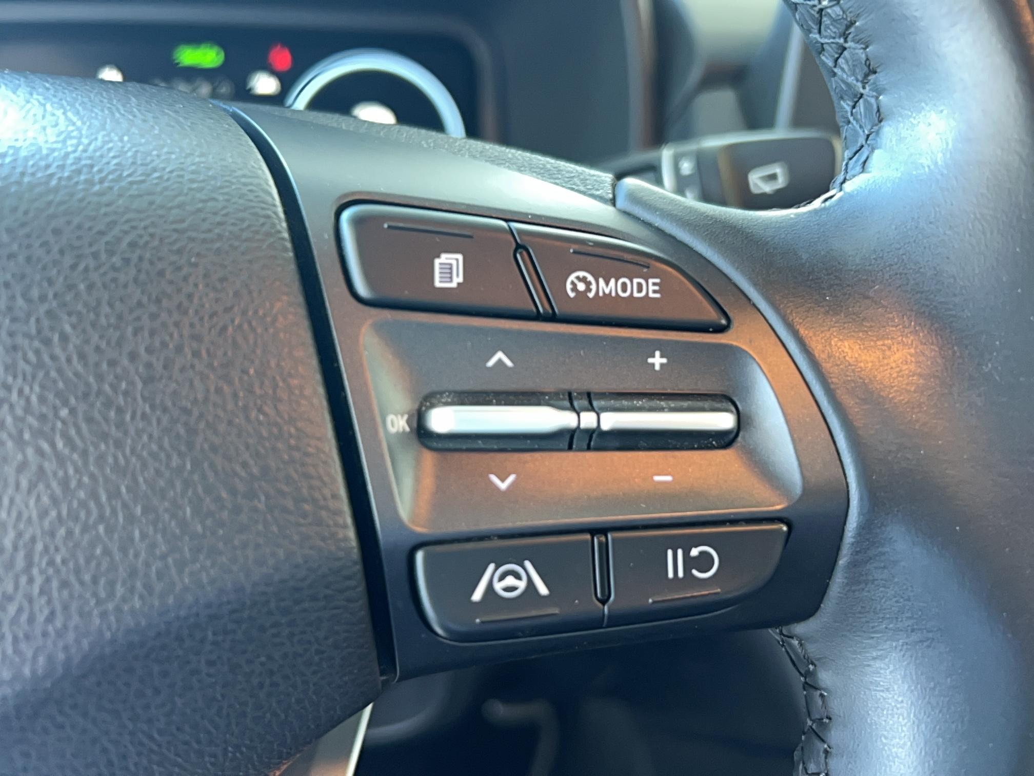 HYUNDAI Kona Electrique 39 kWh - 136 ch Intuitive - Véhicule Occasion - Océane Auto HYUNDAI Kona Electrique 39 kWh - 136 ch Intuitive - Véhicule Occasion Océane Auto