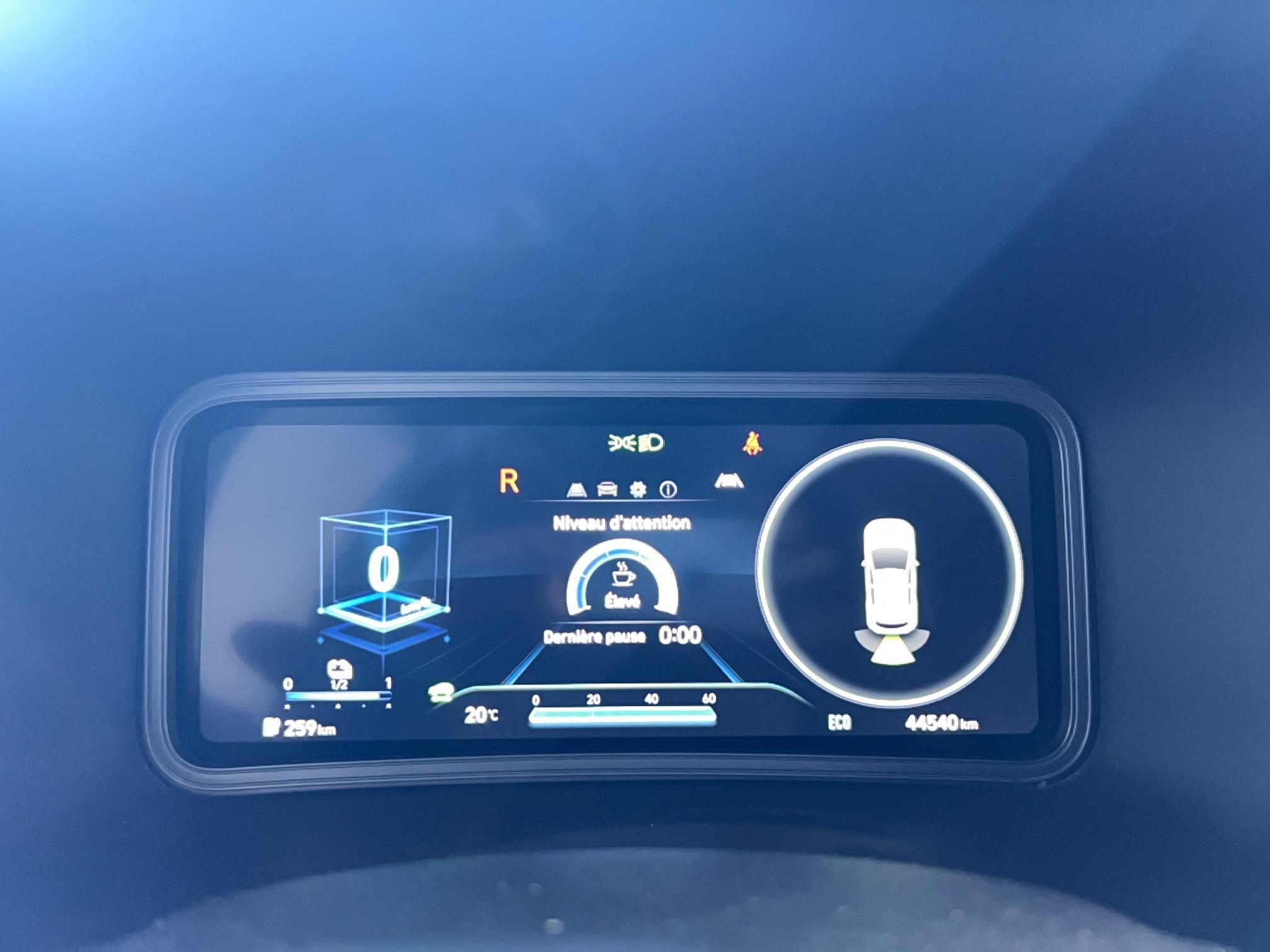 HYUNDAI Kona Electrique 39 kWh - 136 ch Intuitive - Véhicule Occasion - Océane Auto HYUNDAI Kona Electrique 39 kWh - 136 ch Intuitive - Véhicule Occasion Océane Auto