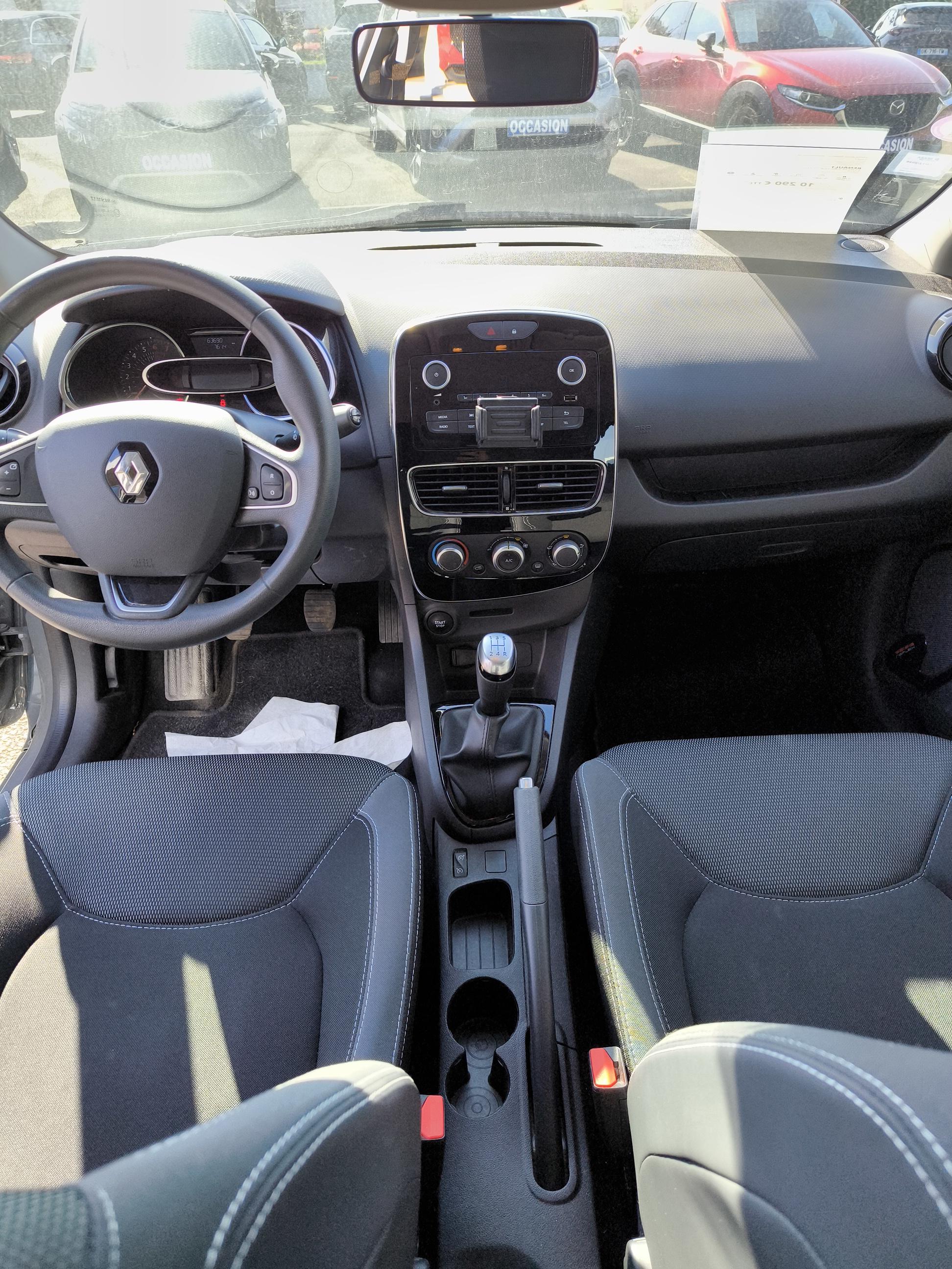 RENAULT Clio TCe 75 E6C Trend - Véhicule Occasion - Océane Auto RENAULT Clio TCe 75 E6C Trend - Véhicule Occasion Océane Auto