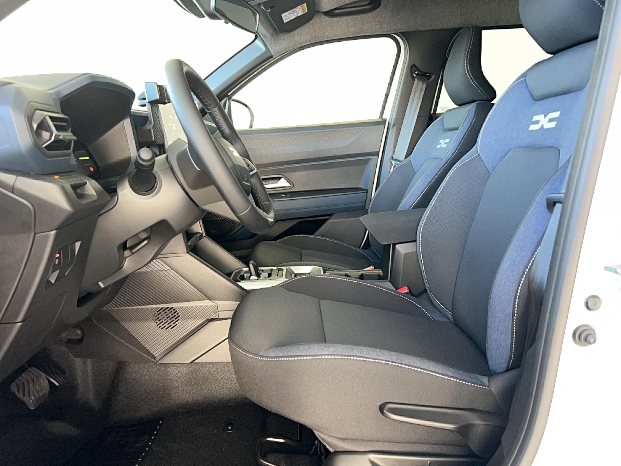 DACIA Duster Hybrid 140 4x2 Journey - Véhicule Occasion Océane Auto