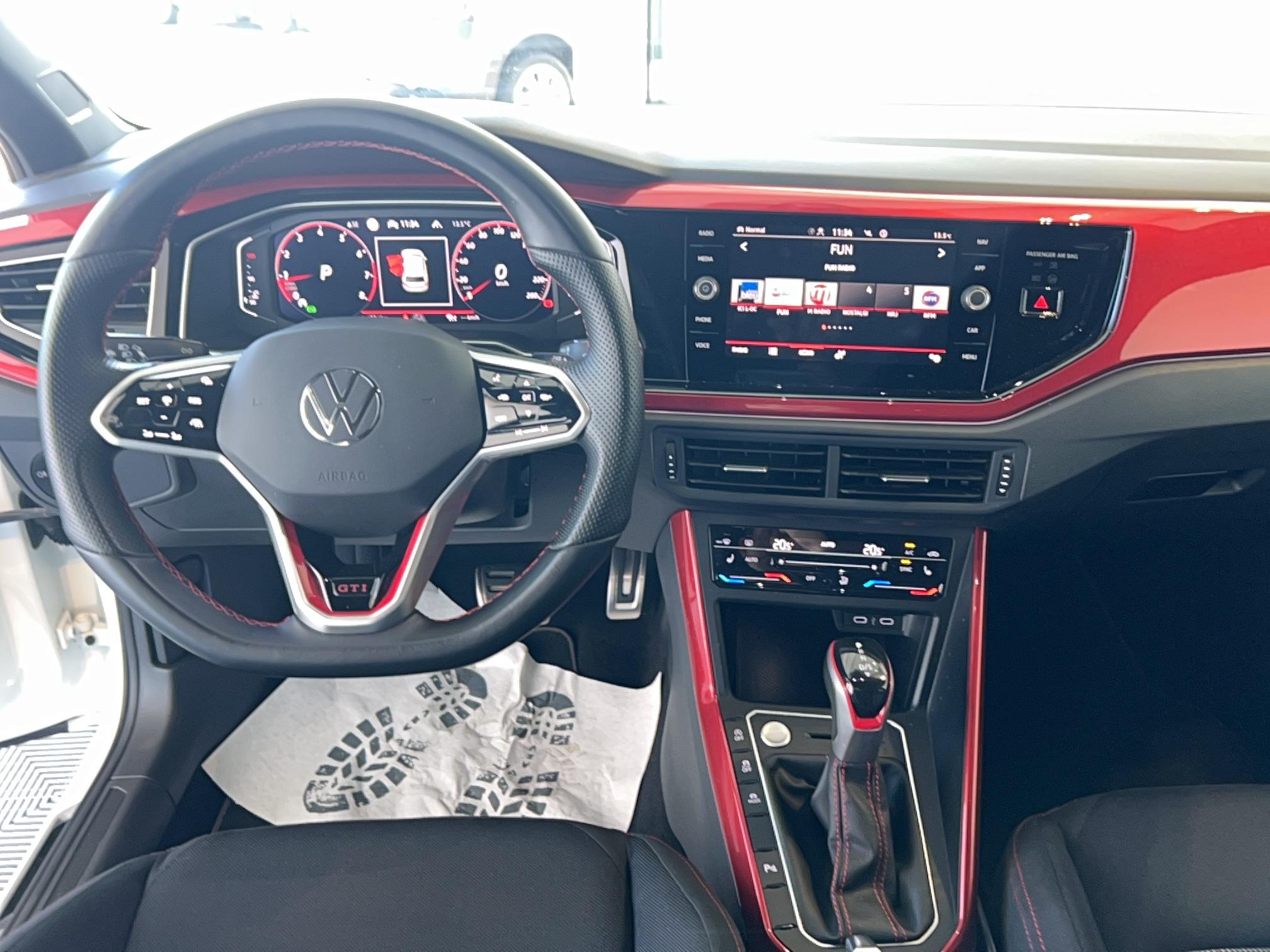 VOLKSWAGEN Polo 2.0 TSI 207 S&S DSG7 GTI - Véhicule Occasion Océane Auto