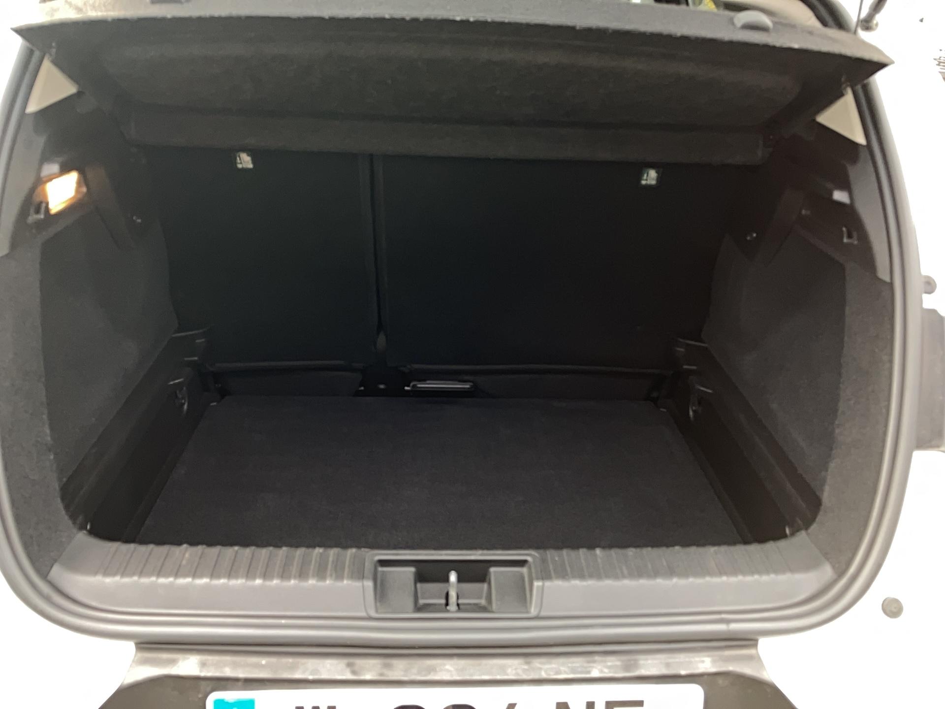 RENAULT Captur TCe 90 - 21 Zen - Véhicule Occasion - Océane Auto RENAULT Captur TCe 90 - 21 Zen - Véhicule Occasion Océane Auto