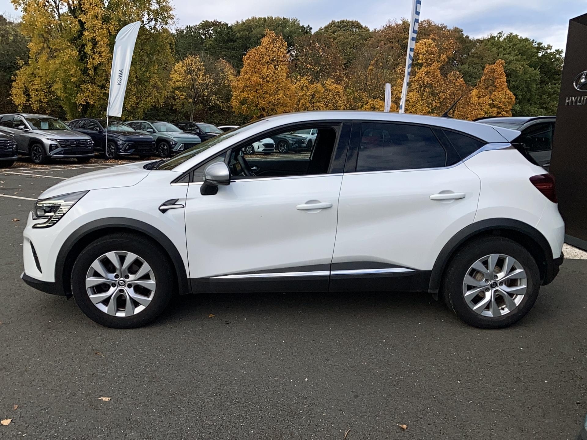 RENAULT Captur TCe 90 - 21 Zen - Véhicule Occasion - Océane Auto RENAULT Captur TCe 90 - 21 Zen - Véhicule Occasion Océane Auto