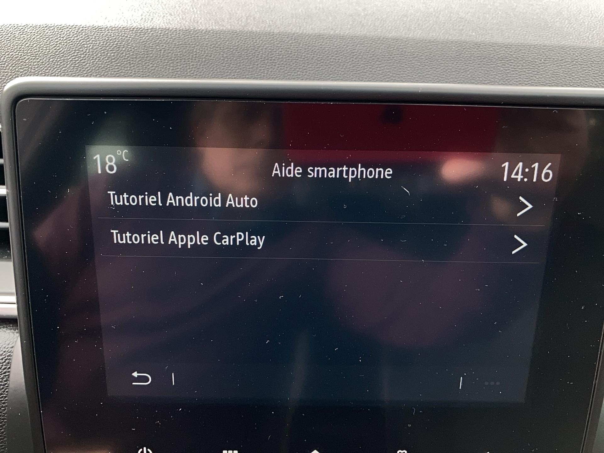 RENAULT Captur TCe 90 - 21 Zen - Véhicule Occasion - Océane Auto RENAULT Captur TCe 90 - 21 Zen - Véhicule Occasion Océane Auto