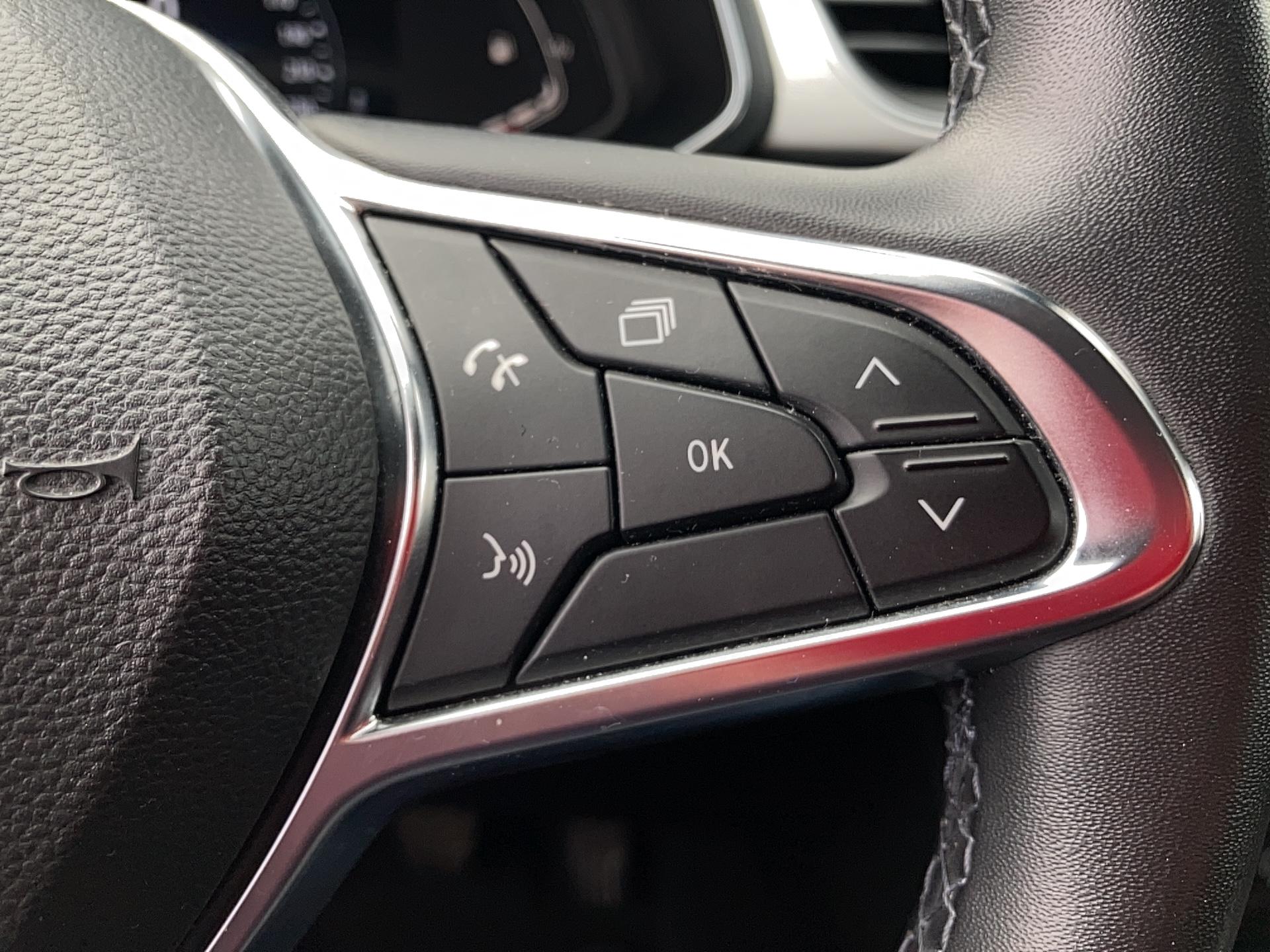 RENAULT Captur TCe 90 - 21 Zen - Véhicule Occasion - Océane Auto RENAULT Captur TCe 90 - 21 Zen - Véhicule Occasion Océane Auto