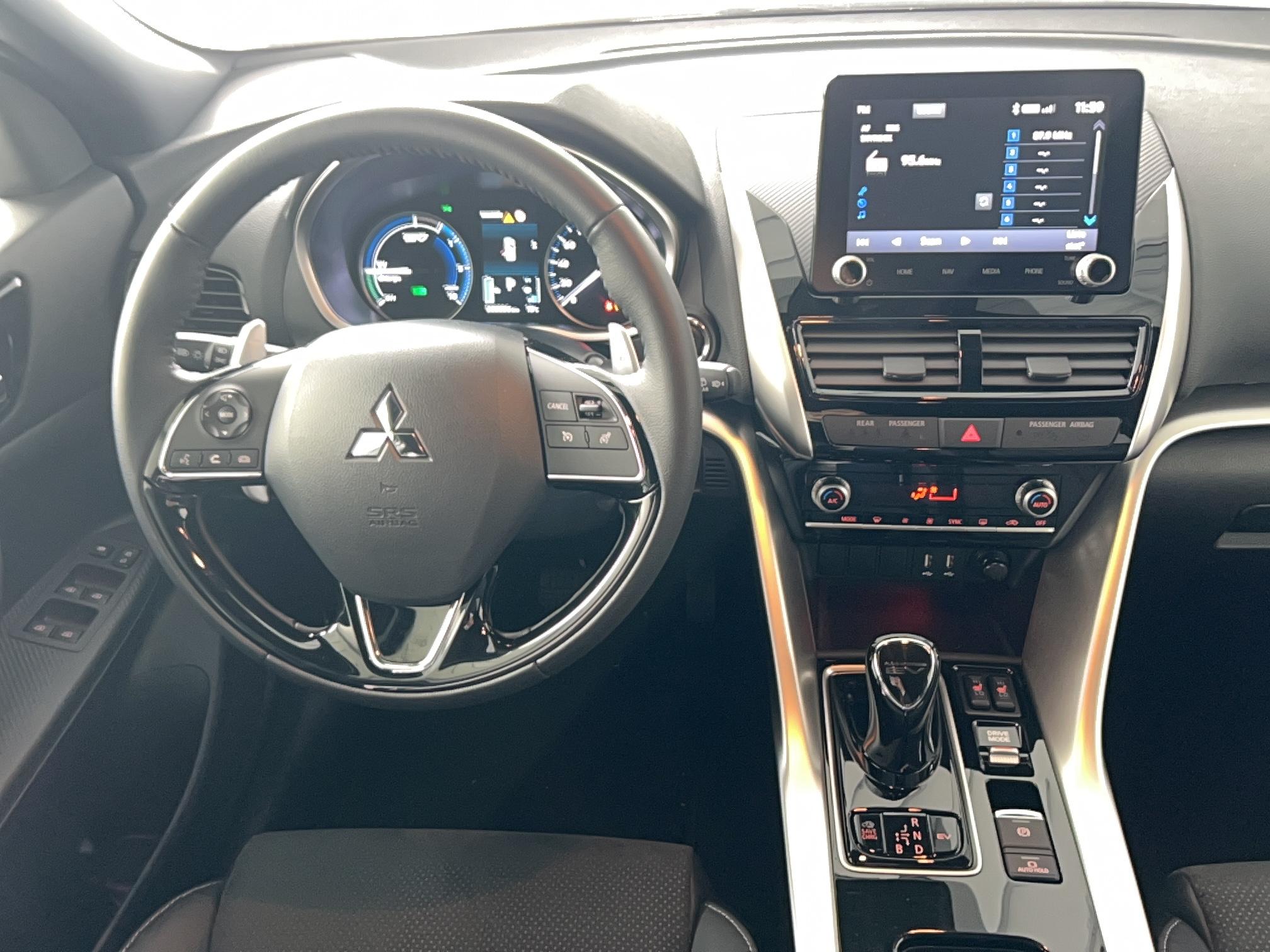 MITSUBISHI Eclipse Cross 2.4 MIVEC PHEV Twin Motor 4WD Business - Véhicule Occasion - Océane Auto MITSUBISHI Eclipse Cross 2.4 MIVEC PHEV Twin Motor 4WD Business - Véhicule Occasion Océane Auto