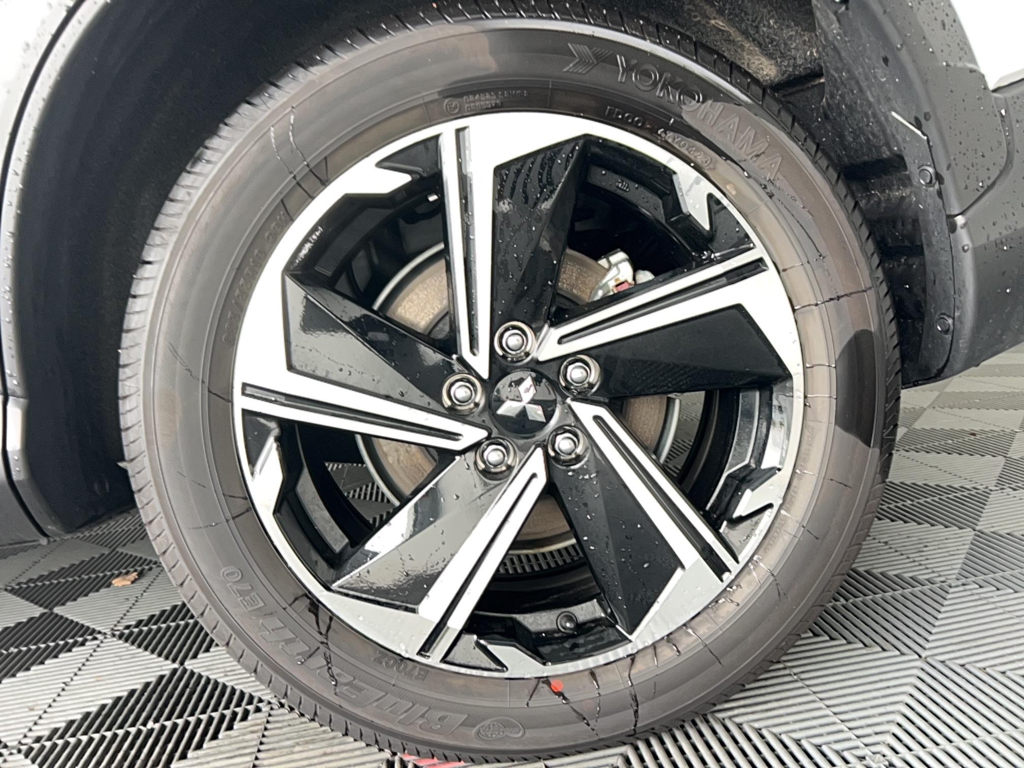 MITSUBISHI Eclipse Cross 2.4 MIVEC PHEV Twin Motor 4WD Business - Véhicule Occasion - Océane Auto MITSUBISHI Eclipse Cross 2.4 MIVEC PHEV Twin Motor 4WD Business - Véhicule Occasion Océane Auto