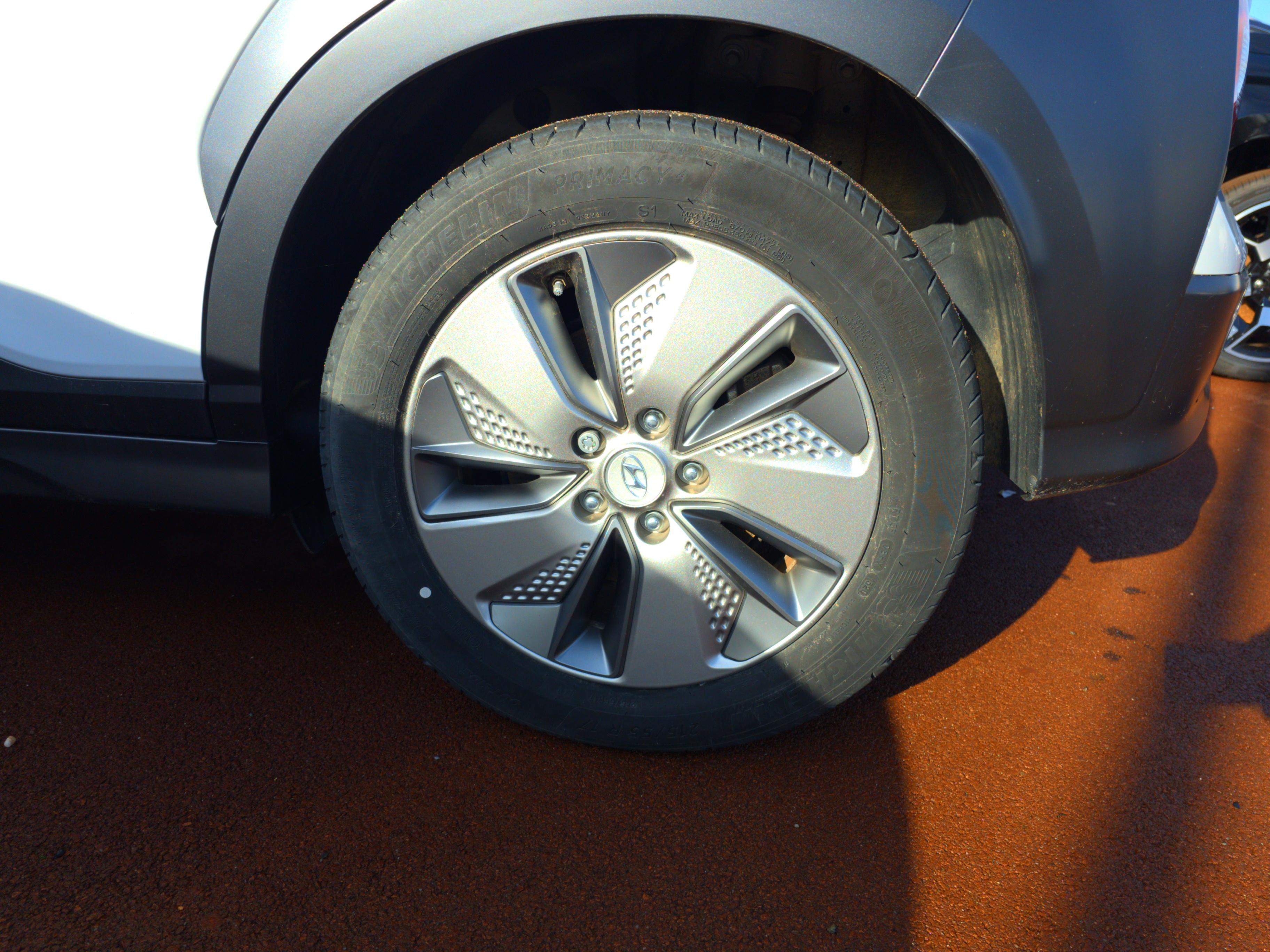 HYUNDAI Kona Electrique 39 kWh - 136 ch Creative - Véhicule Occasion Océane Auto