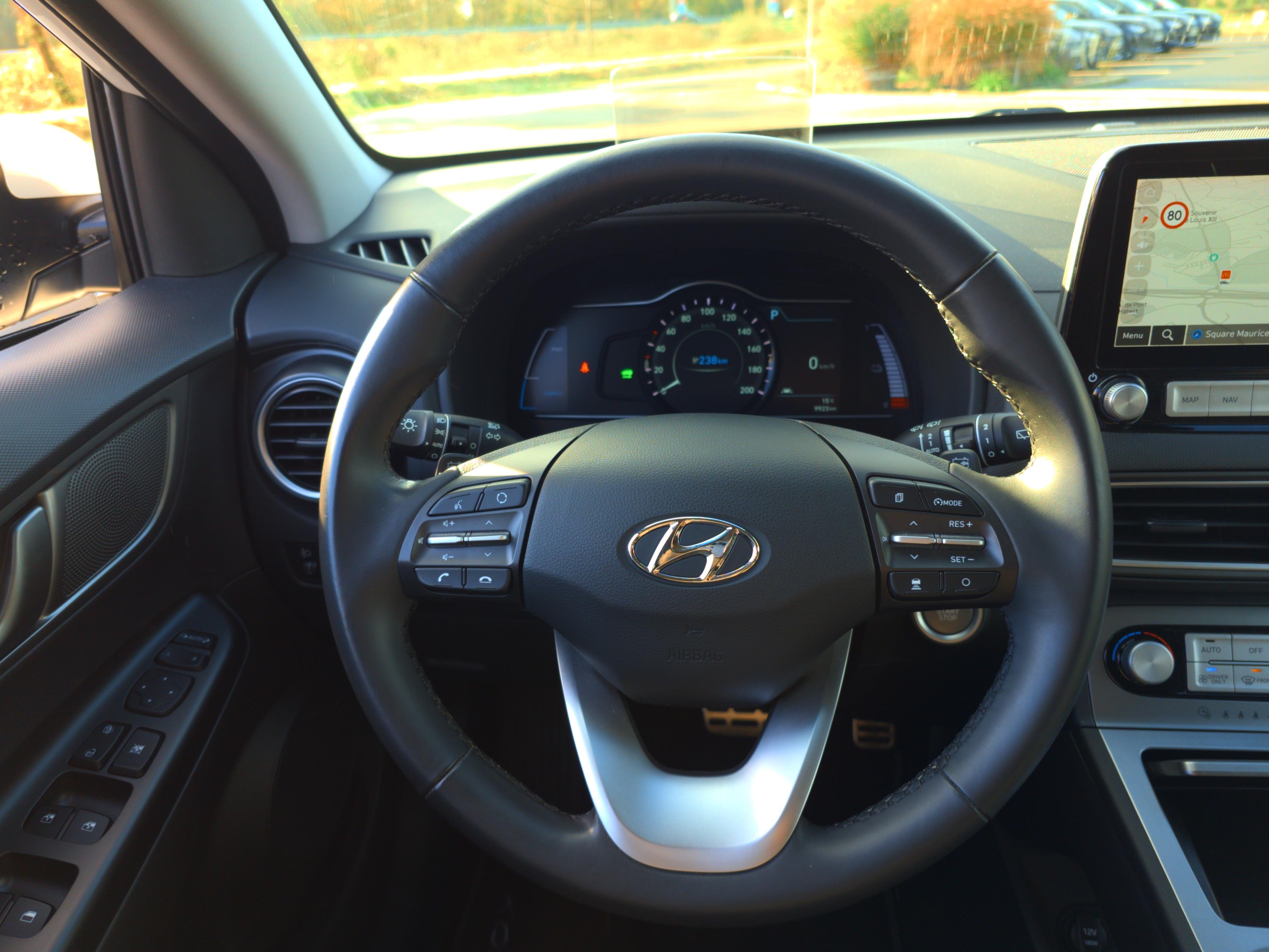 HYUNDAI Kona Electrique 39 kWh - 136 ch Creative - Véhicule Occasion Océane Auto