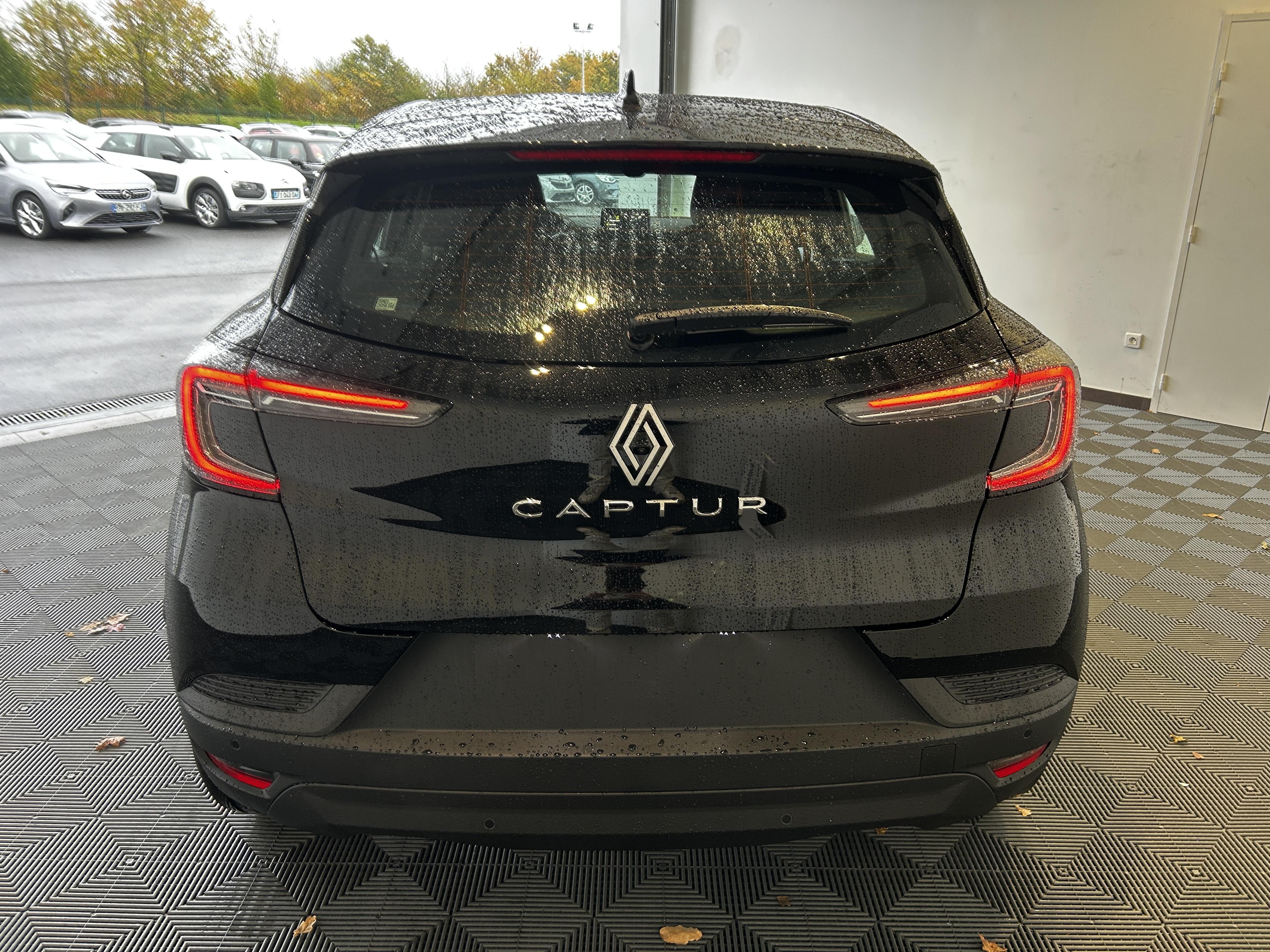 RENAULT Captur TCe 90 ch Evolution - Véhicule Occasion - Océane Auto RENAULT Captur TCe 90 ch Evolution - Véhicule Occasion Océane Auto