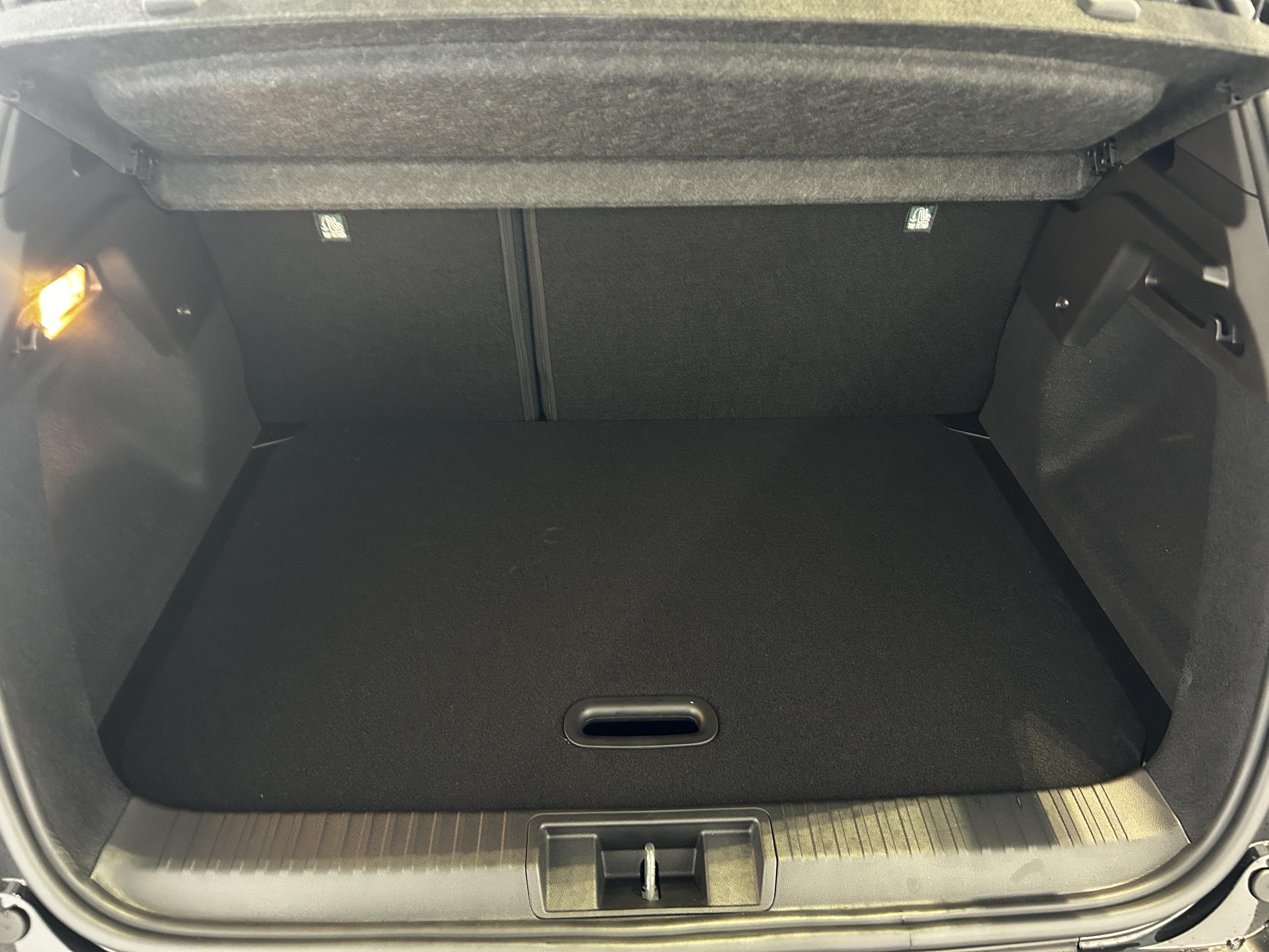 RENAULT Captur TCe 90 ch Evolution - Véhicule Occasion - Océane Auto RENAULT Captur TCe 90 ch Evolution - Véhicule Occasion Océane Auto