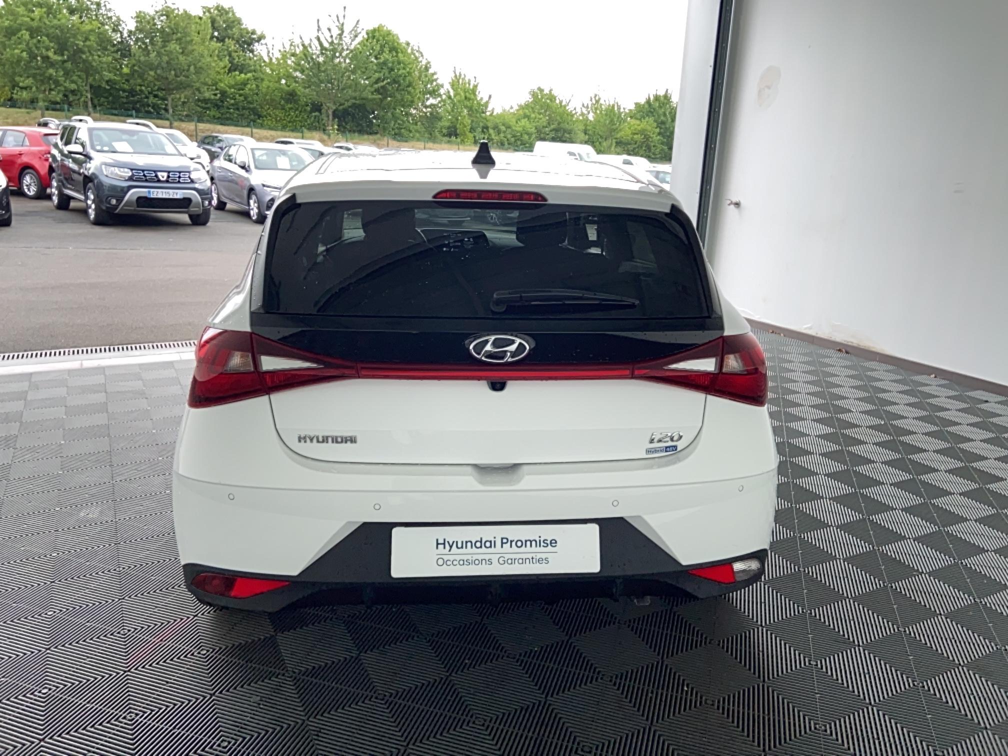 HYUNDAI i20 1.0 T-GDi 100 Hybrid 48V Intuitive - Véhicule Occasion Océane Auto