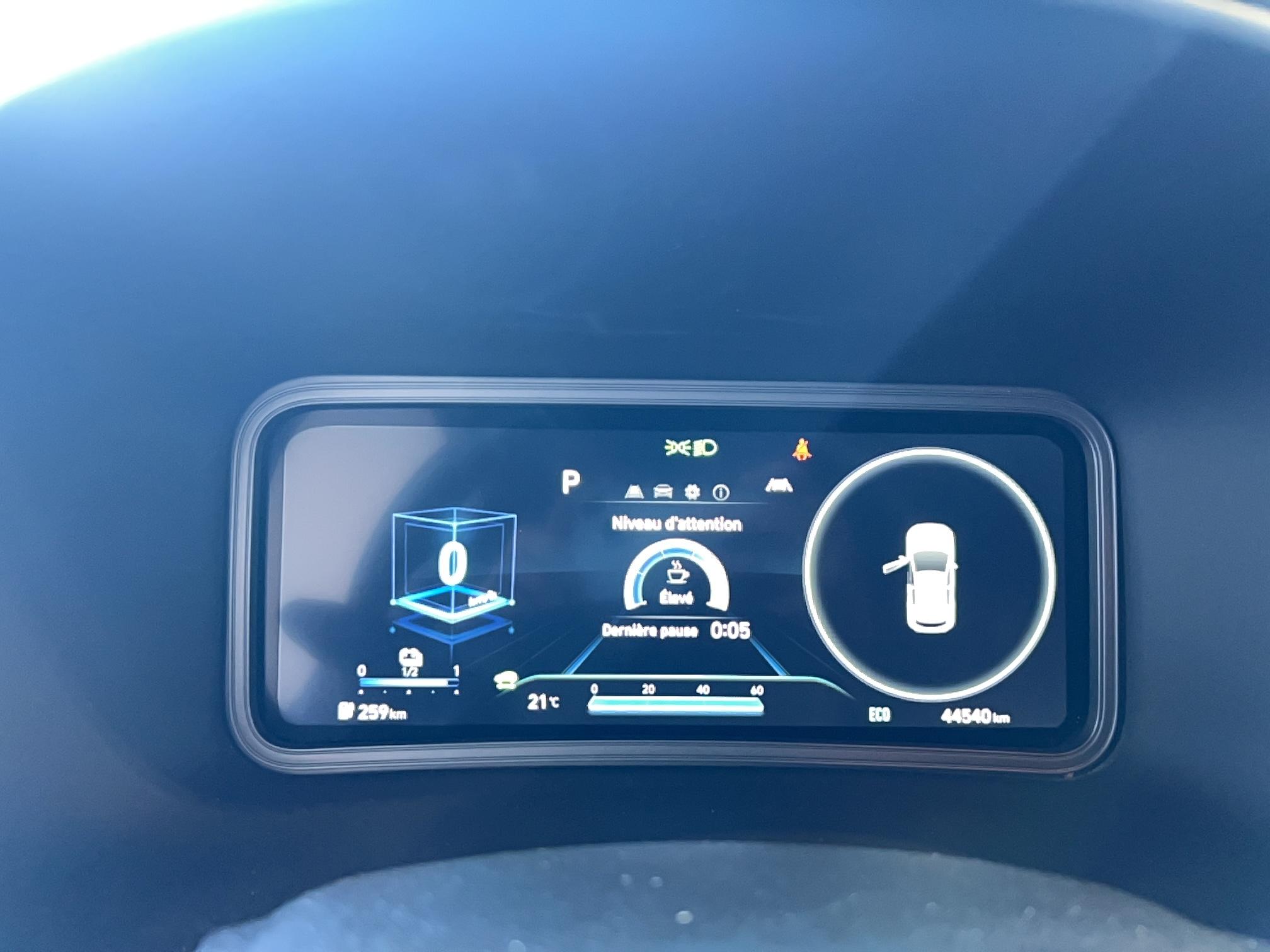 HYUNDAI Kona Electrique 39 kWh - 136 ch Intuitive - Véhicule Occasion - Océane Auto HYUNDAI Kona Electrique 39 kWh - 136 ch Intuitive - Véhicule Occasion Océane Auto