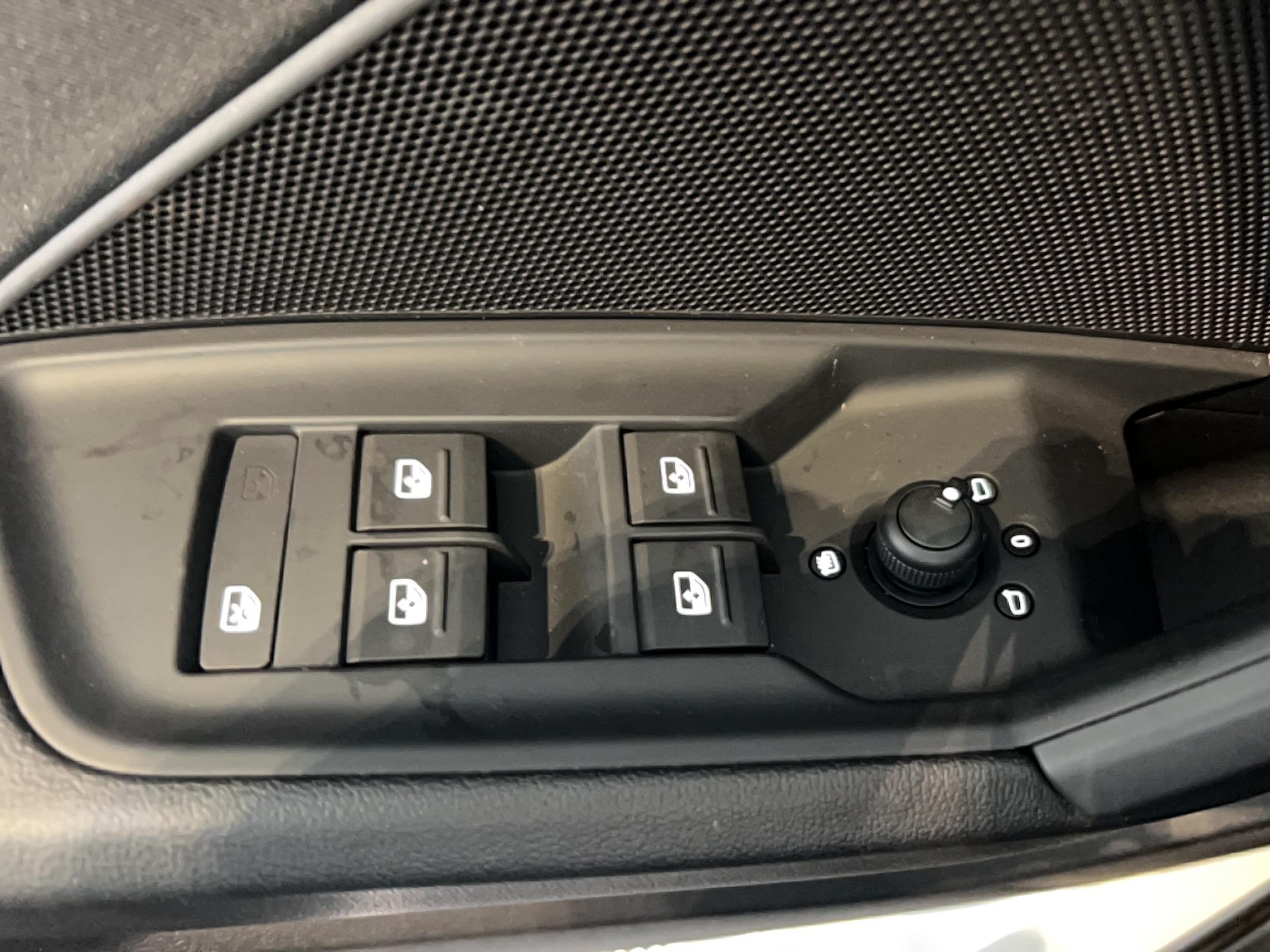 AUDI A3 Sportback 30 TFSI 116 S tronic 7 Design - Véhicule Occasion Océane Auto