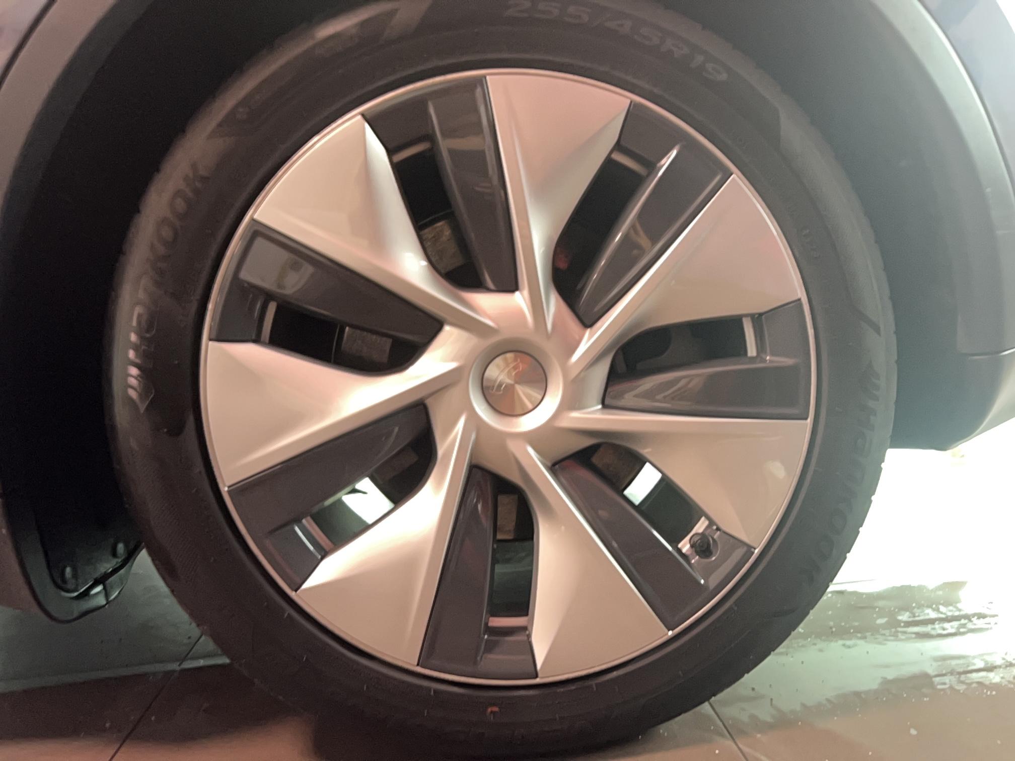 TESLA MODEL Y Grande Autonomie Dual Motor AWD - Véhicule Occasion - Océane Auto TESLA MODEL Y Grande Autonomie Dual Motor AWD - Véhicule Occasion Océane Auto