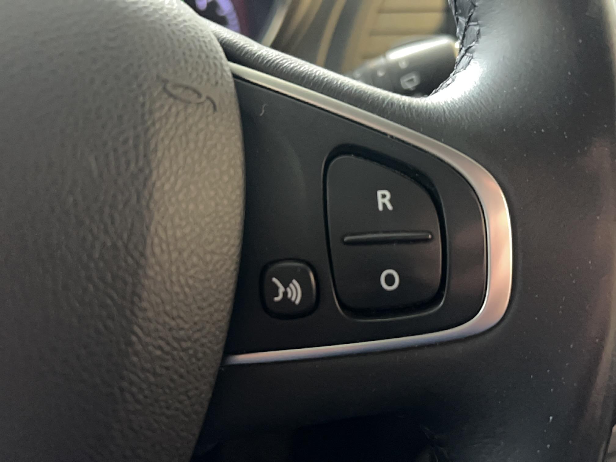 RENAULT Captur TCe 90 Intens - Véhicule Occasion Océane Auto