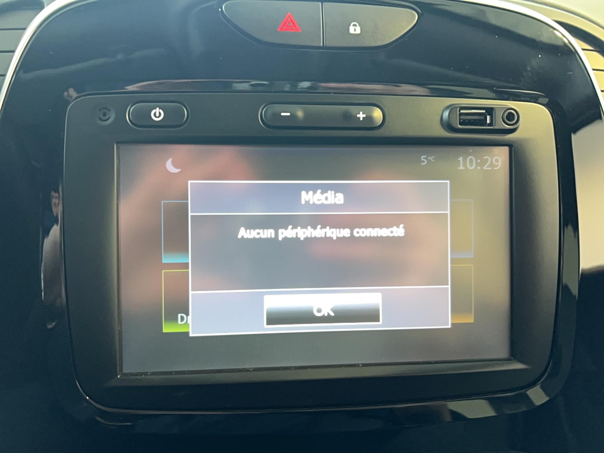 RENAULT Captur TCe 90 Intens - Véhicule Occasion Océane Auto