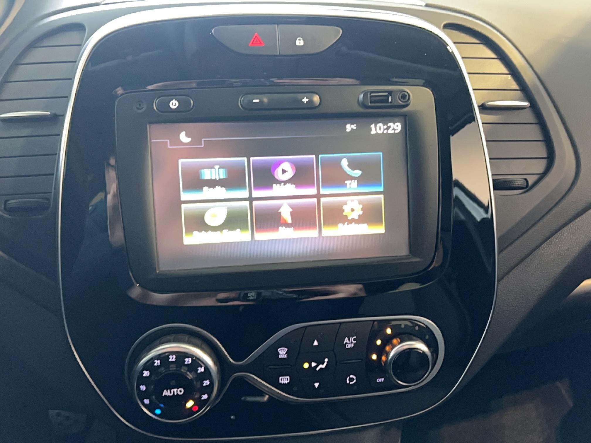 RENAULT Captur TCe 90 Intens - Véhicule Occasion Océane Auto