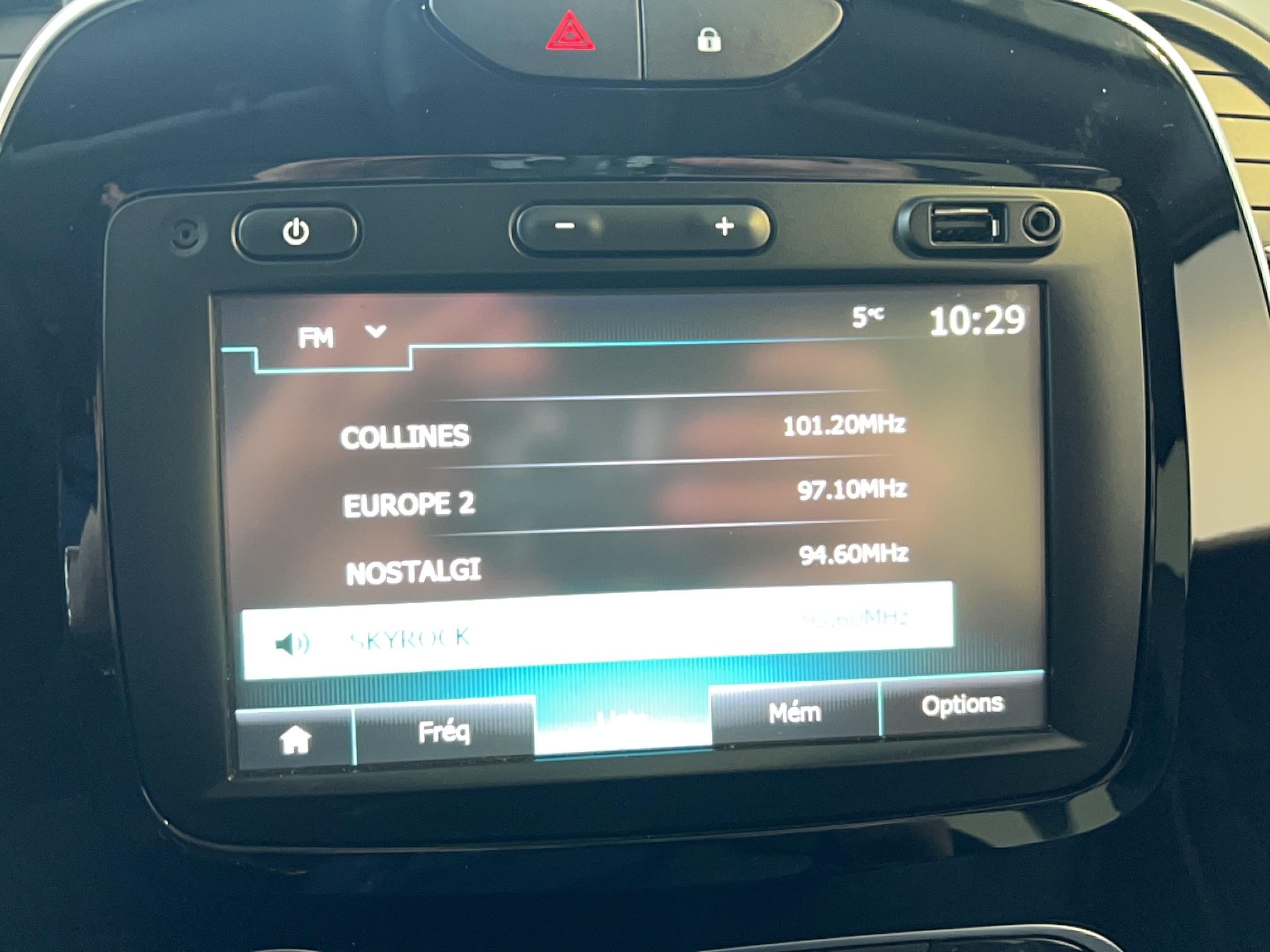 RENAULT Captur TCe 90 Intens - Véhicule Occasion Océane Auto