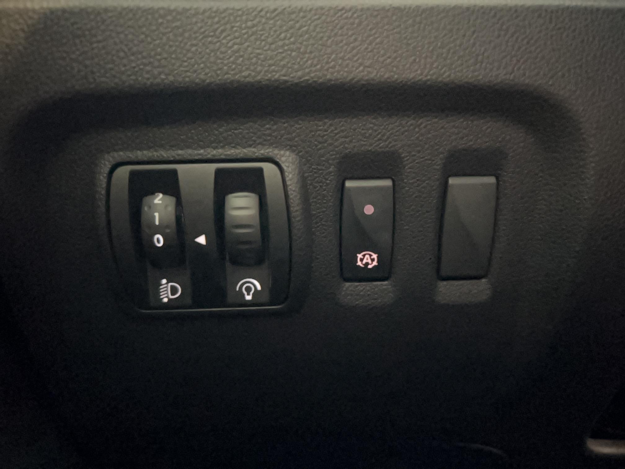 RENAULT Captur TCe 90 Intens - Véhicule Occasion Océane Auto