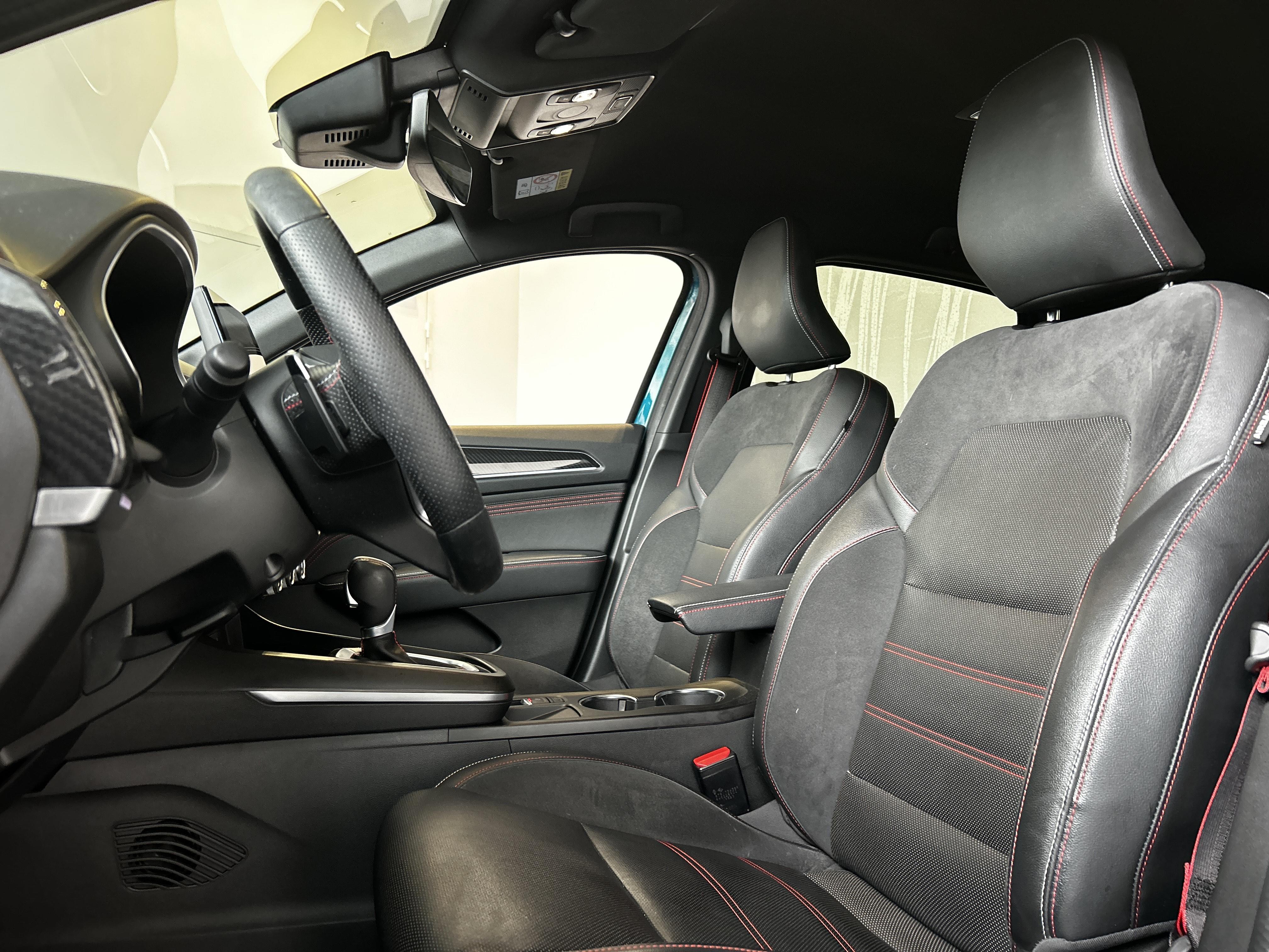 RENAULT Arkana TCe 140 EDC FAP - 21B R.S. Line - Véhicule Occasion Océane Auto