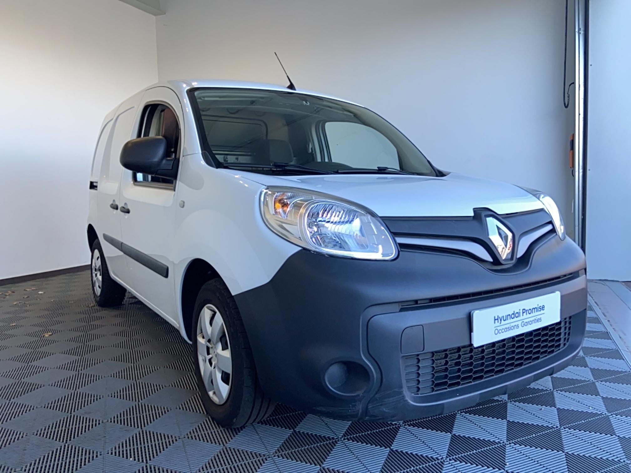 RENAULT KANGOO EXPRESS BLUE DCI 95 EXTRA R-LINK - Véhicule Occasion - Océane Auto RENAULT KANGOO EXPRESS BLUE DCI 95 EXTRA R-LINK - Véhicule Occasion Océane Auto