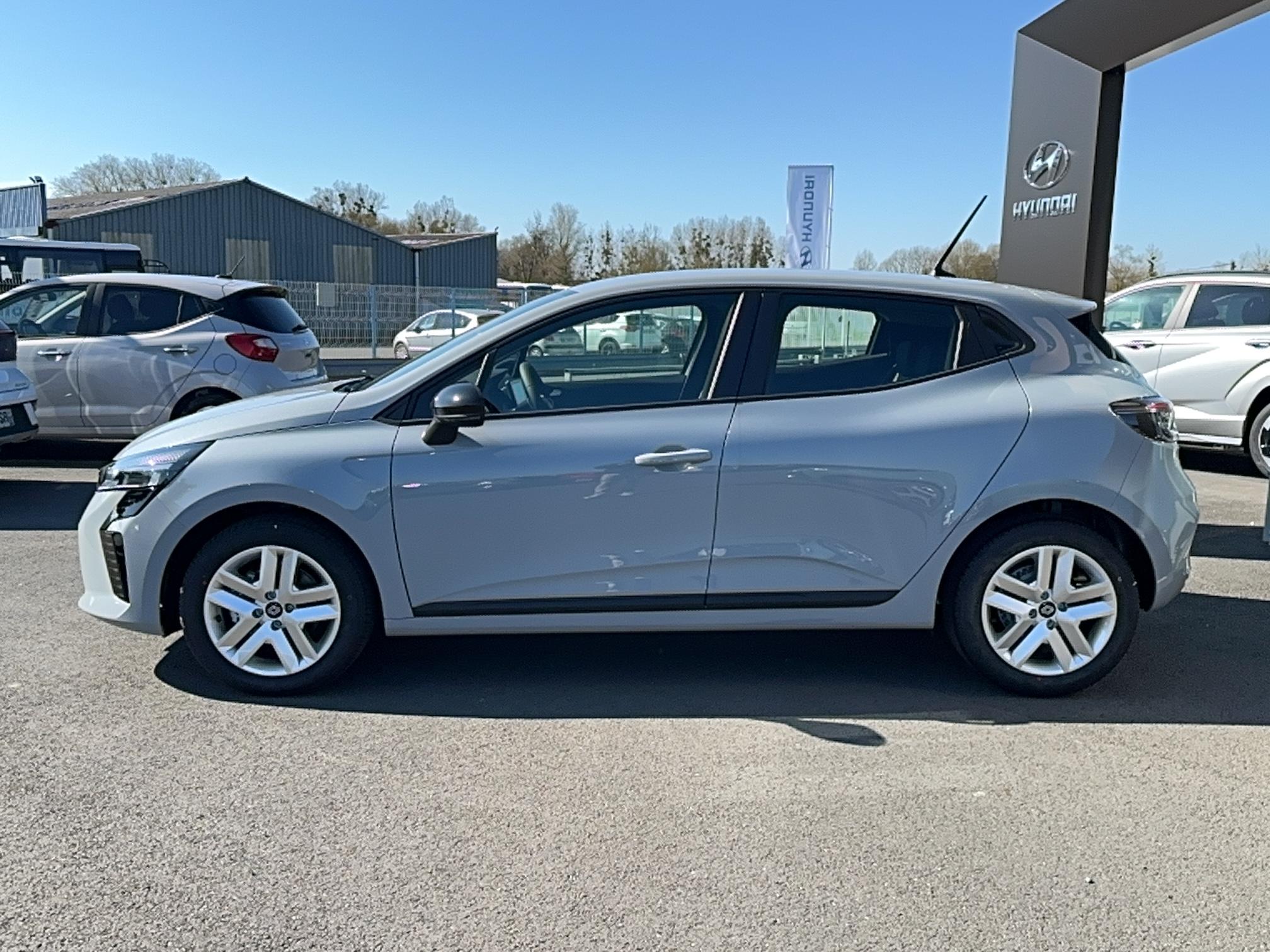 RENAULT Clio dCi 100 GSR2 Evolution - Véhicule Occasion - Océane Auto RENAULT Clio dCi 100 GSR2 Evolution - Véhicule Occasion Océane Auto