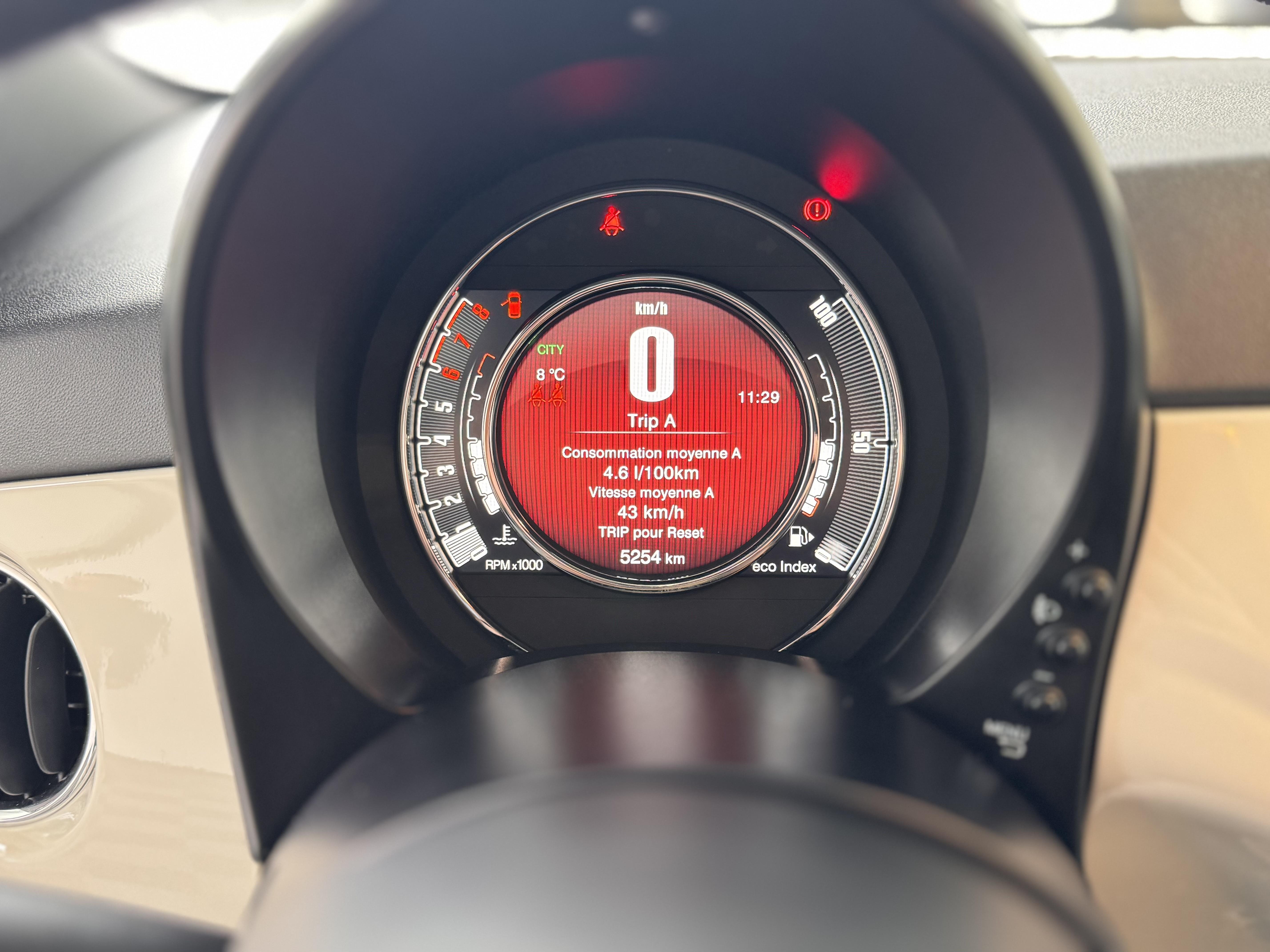 FIAT 500 1.0 70 ch Hybride BSG S/S Dolcevita - Véhicule Occasion Océane Auto