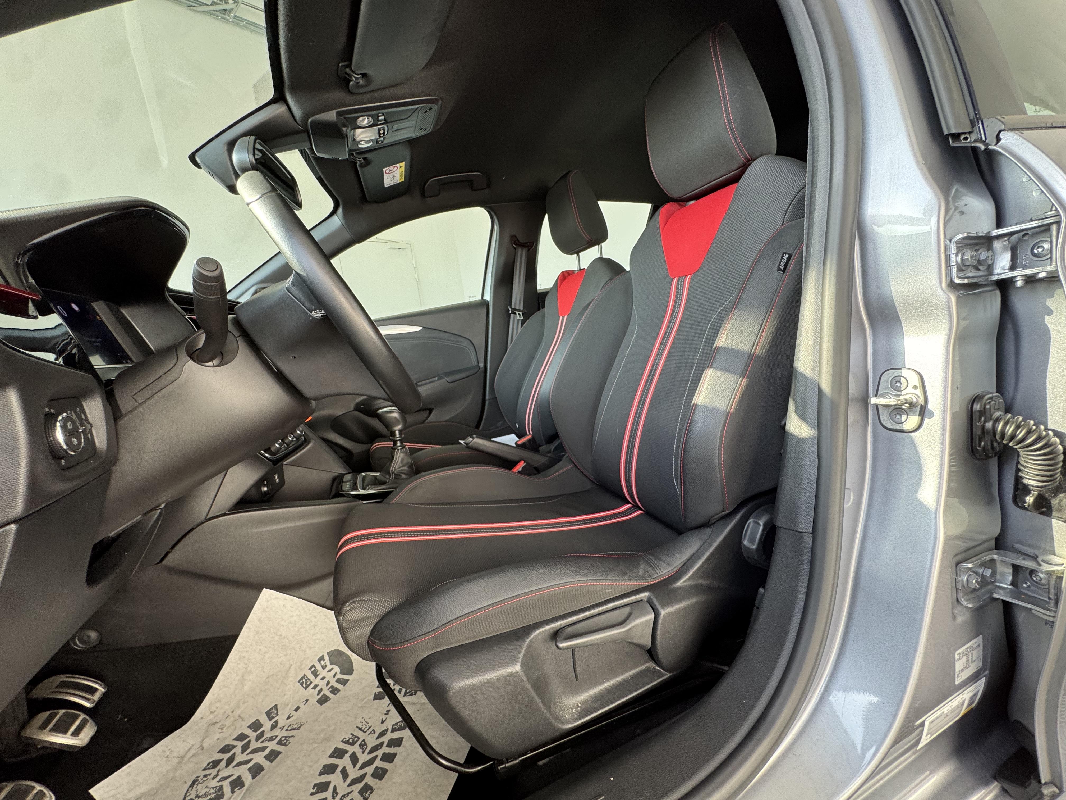 OPEL Corsa 1.2 Turbo 100 ch BVM6 GS Line - Véhicule Occasion Océane Auto