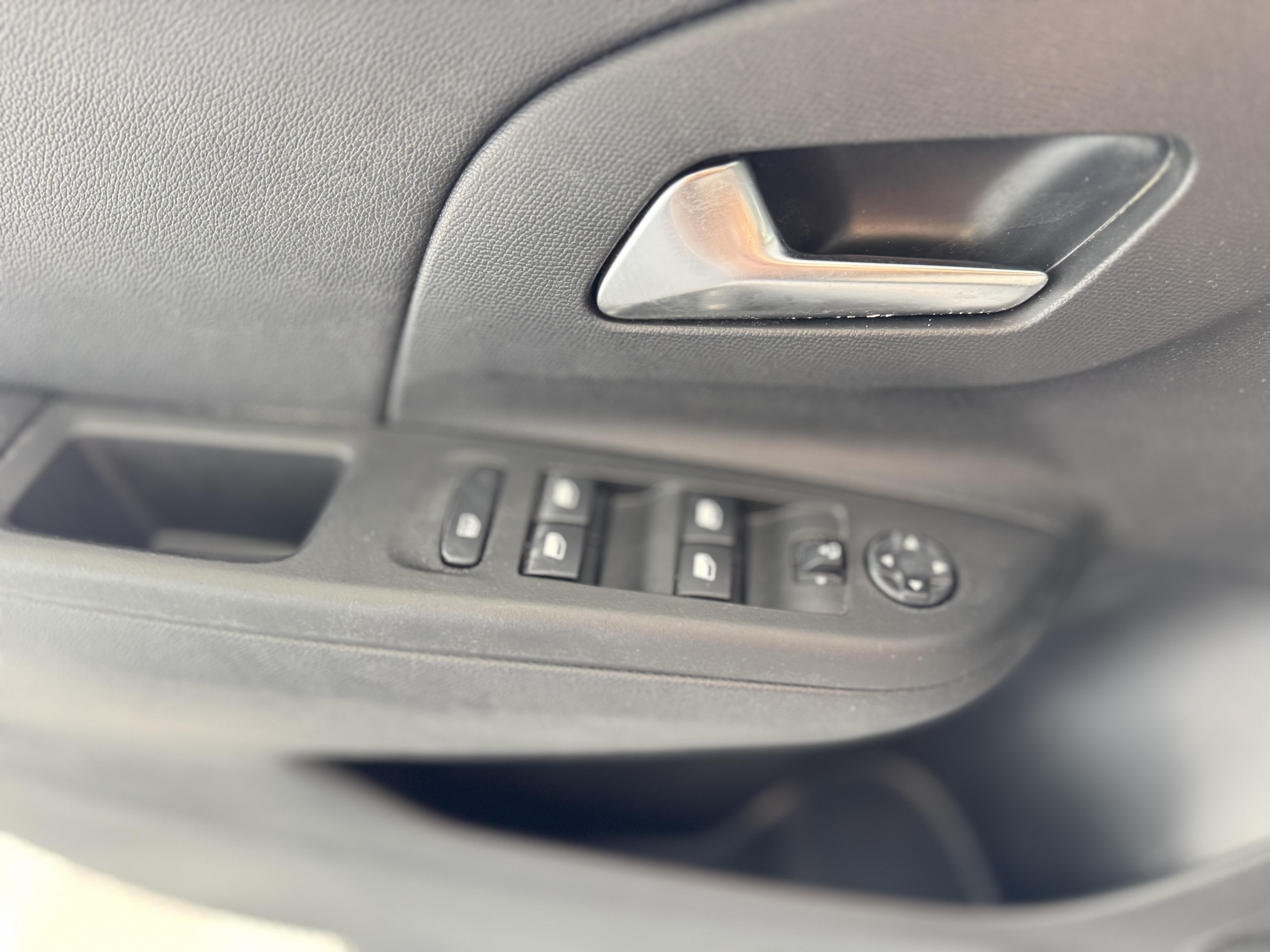 OPEL Corsa 1.2 Turbo 100 ch BVM6 GS Line - Véhicule Occasion Océane Auto