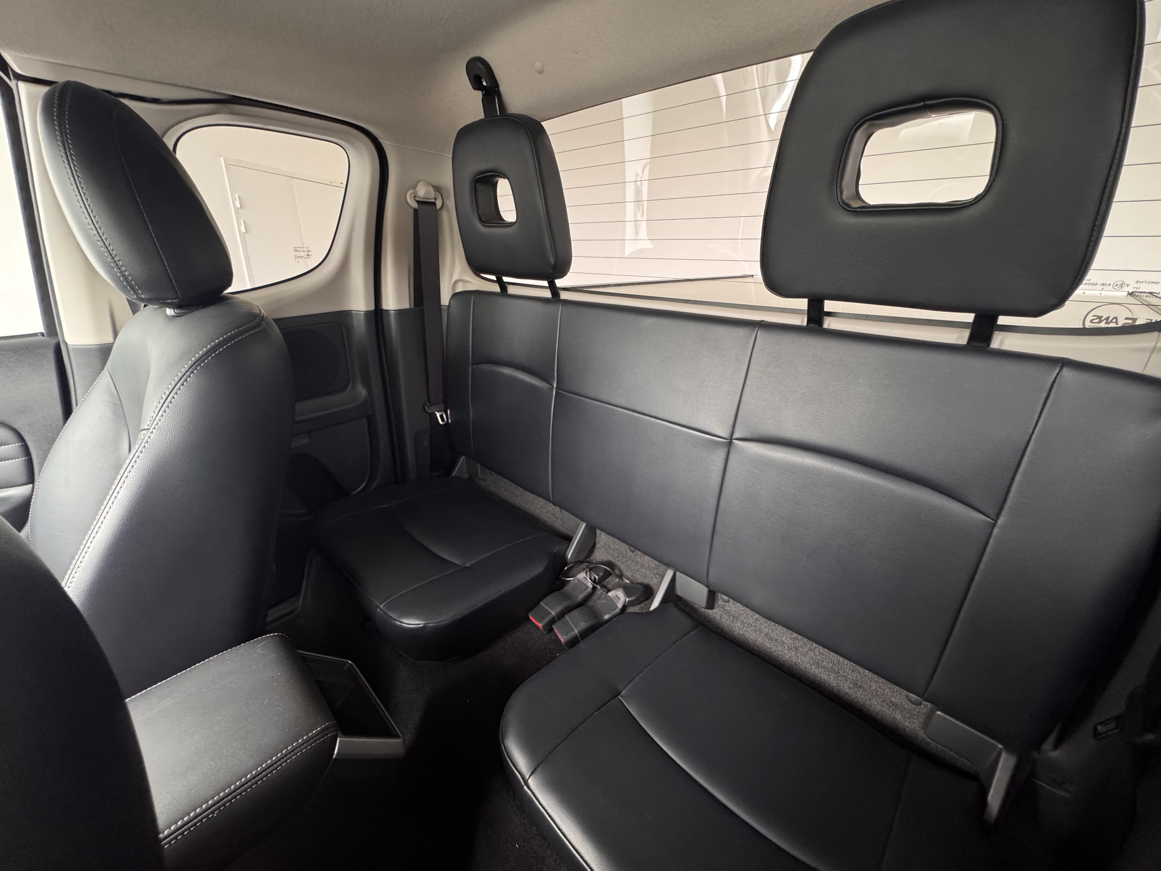 MITSUBISHI L200 CLUB CAB 2.2 DI-D 150 AS&G 4WD INSTYLE - Véhicule Occasion - Océane Auto MITSUBISHI L200 CLUB CAB 2.2 DI-D 150 AS&G 4WD INSTYLE - Véhicule Occasion Océane Auto