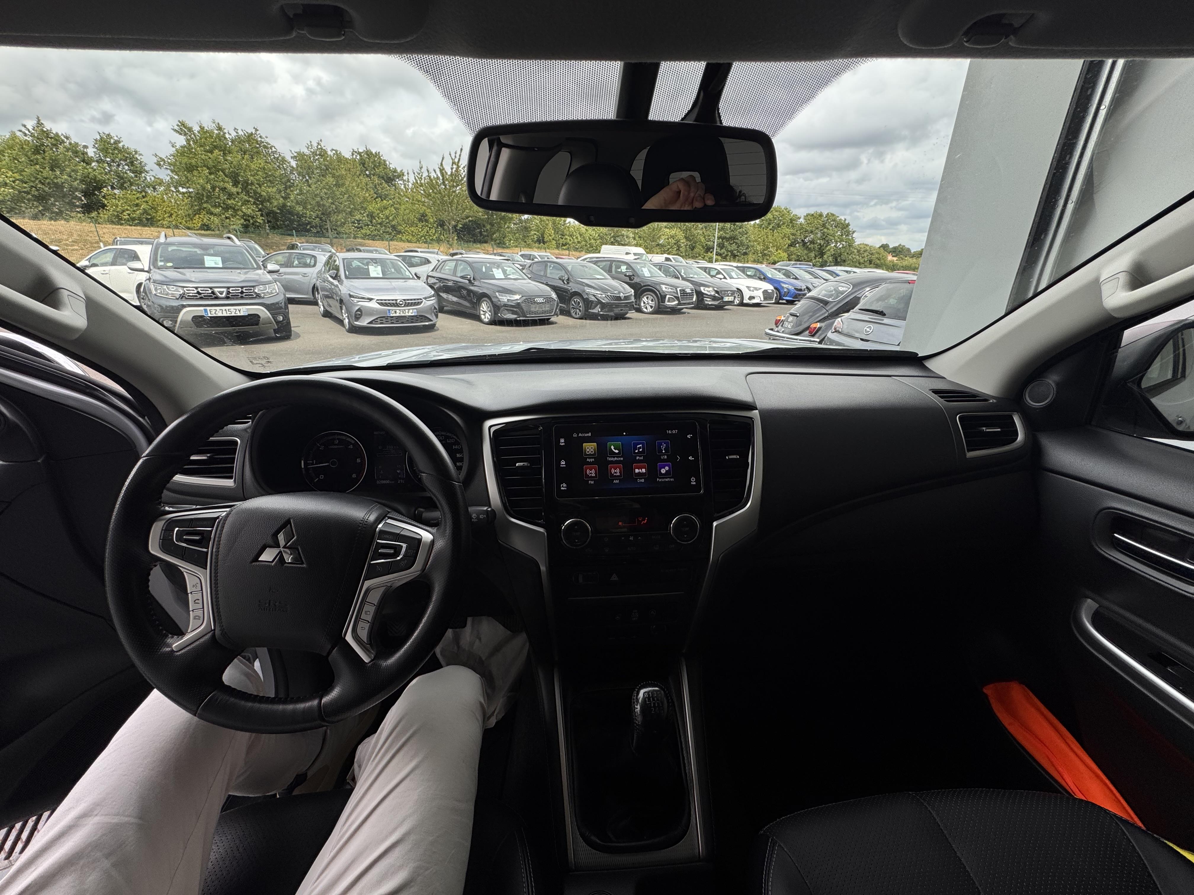 MITSUBISHI L200 CLUB CAB 2.2 DI-D 150 AS&G 4WD INSTYLE - Véhicule Occasion - Océane Auto MITSUBISHI L200 CLUB CAB 2.2 DI-D 150 AS&G 4WD INSTYLE - Véhicule Occasion Océane Auto