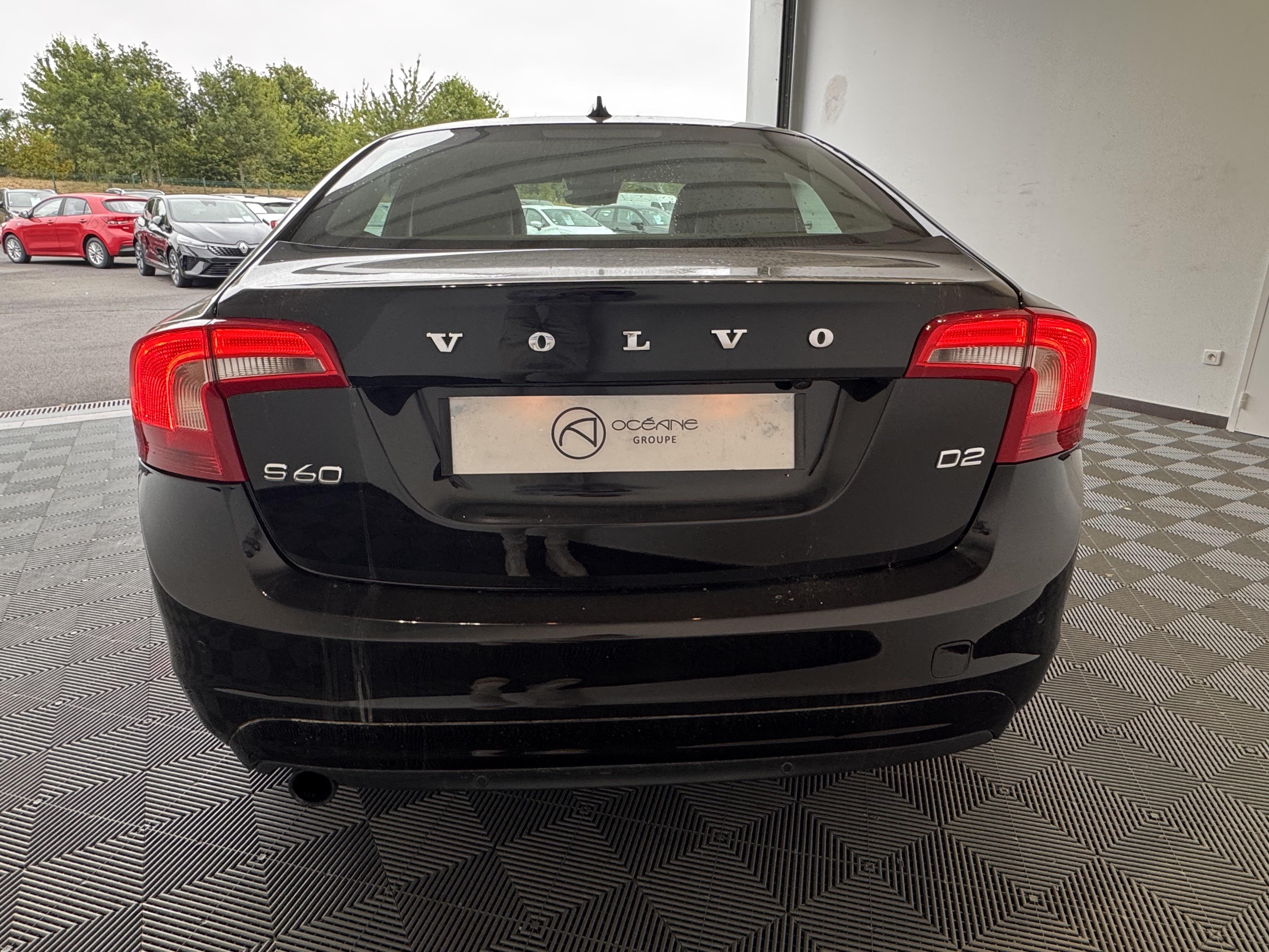 VOLVO S60 D2 120 ch Stop&Start Geartronic 6 Business - Véhicule Occasion Océane Auto