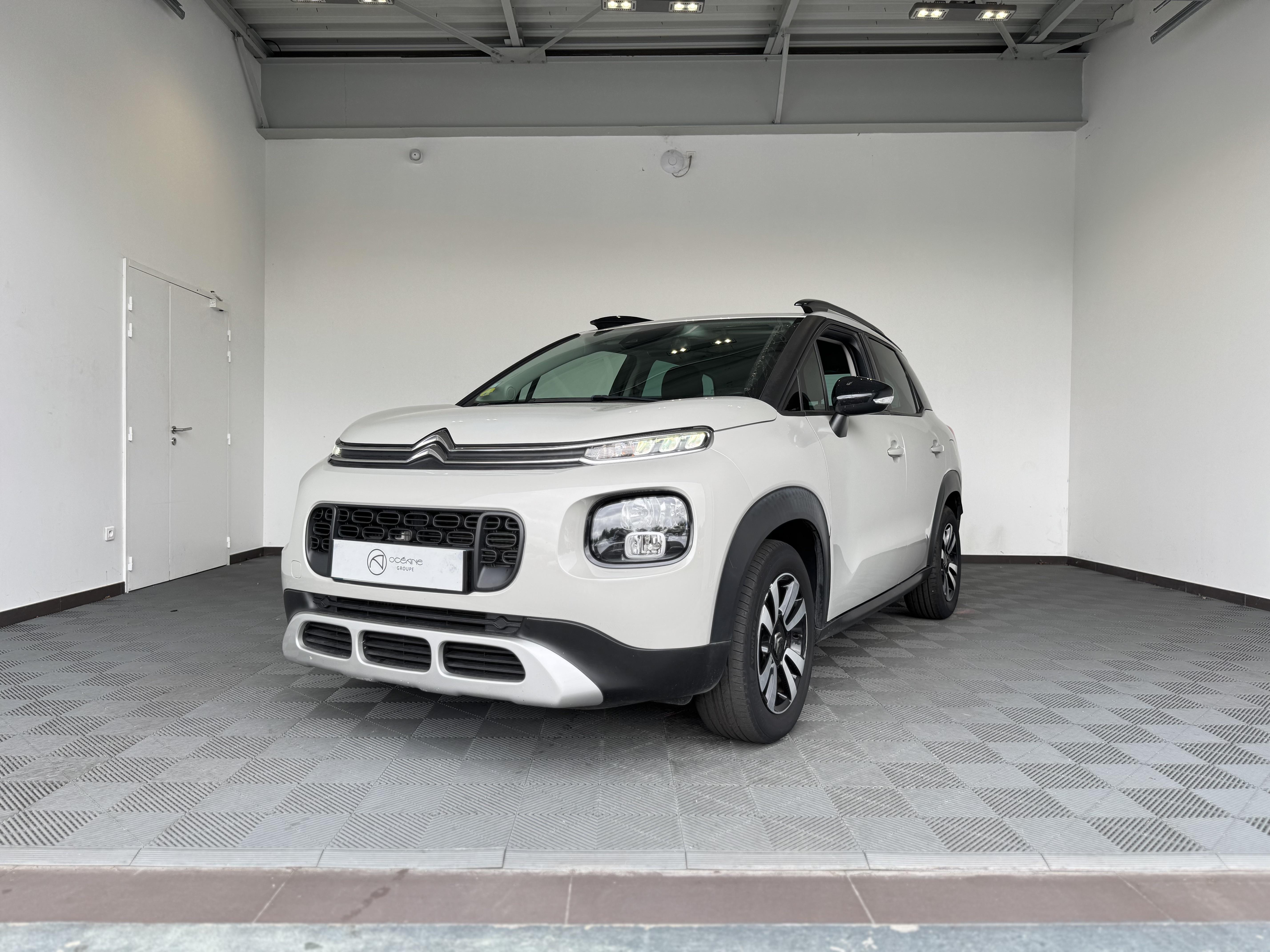 CITROEN C3 Aircross BlueHDi 100 BVM5 Shine - Véhicule Occasion - Océane Auto CITROEN C3 Aircross BlueHDi 100 BVM5 Shine - Véhicule Occasion Océane Auto