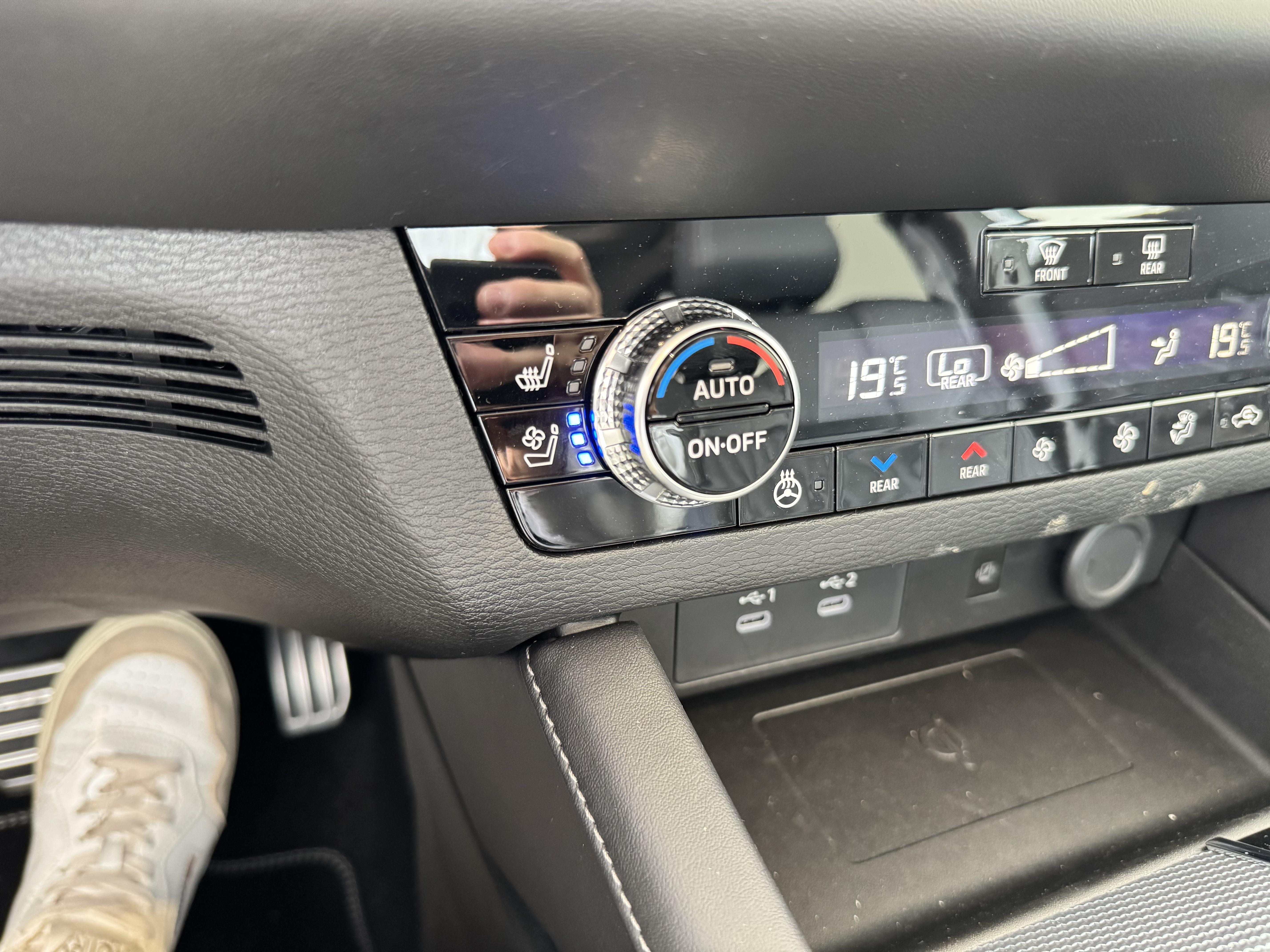 MITSUBISHI Outlander 2.4 MIVEC PHEV 306 4WD Instyle - Véhicule Occasion Océane Auto