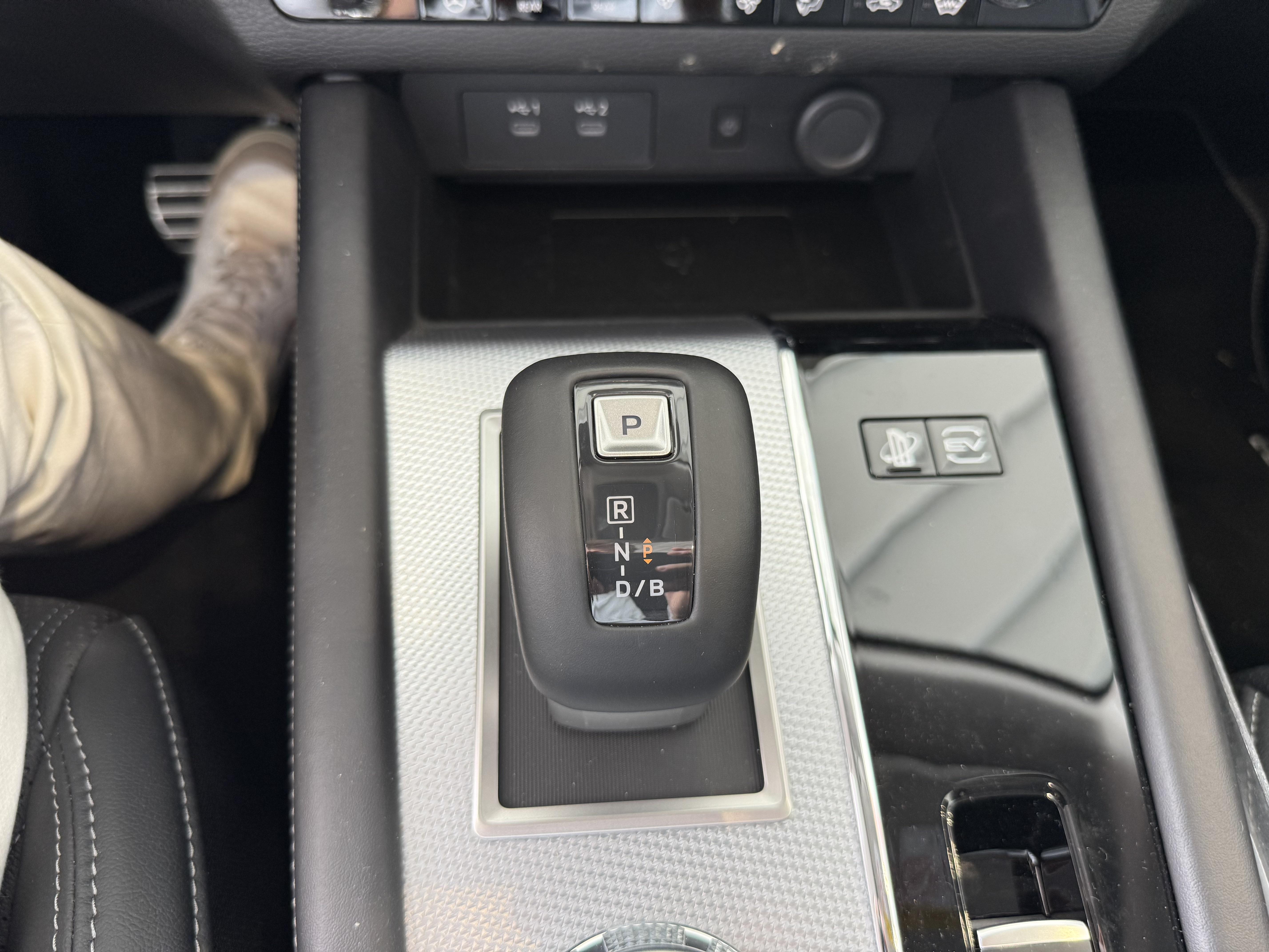 MITSUBISHI Outlander 2.4 MIVEC PHEV 306 4WD Instyle - Véhicule Occasion Océane Auto