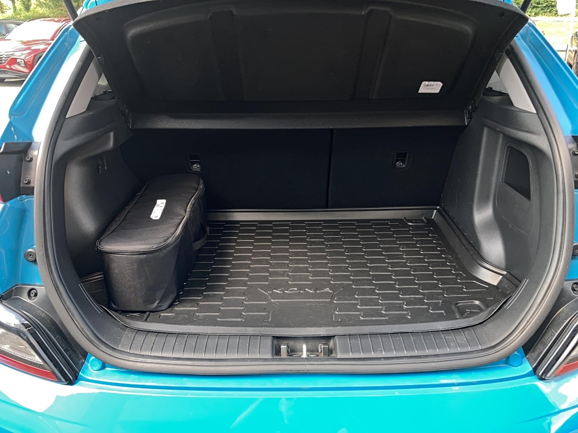 HYUNDAI Kona Electrique 39 kWh - 136 ch Intuitive - Véhicule Occasion - Océane Auto HYUNDAI Kona Electrique 39 kWh - 136 ch Intuitive - Véhicule Occasion Océane Auto