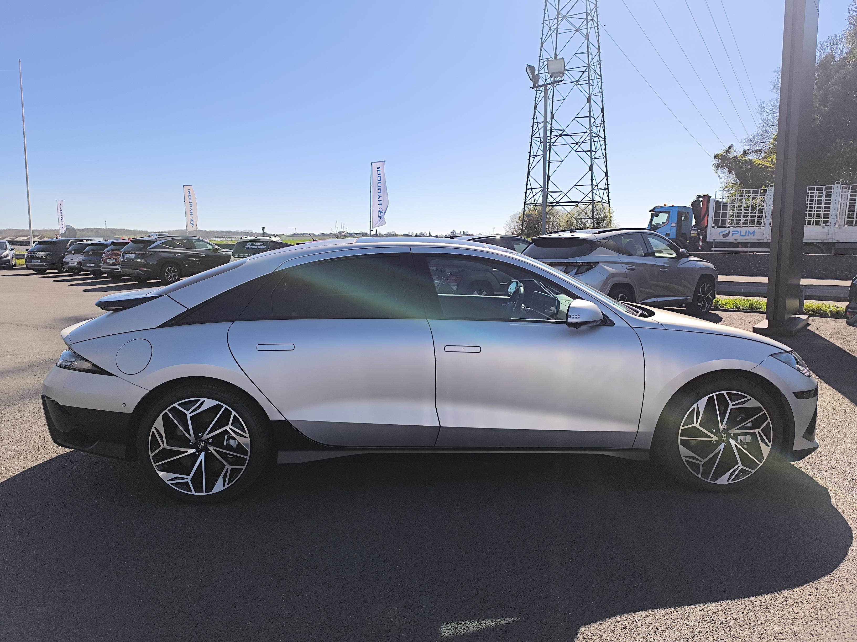 HYUNDAI Ioniq 6 77 kWh HTRAC - 325 ch Executive - Véhicule Occasion - Océane Auto HYUNDAI Ioniq 6 77 kWh HTRAC - 325 ch Executive - Véhicule Occasion Océane Auto